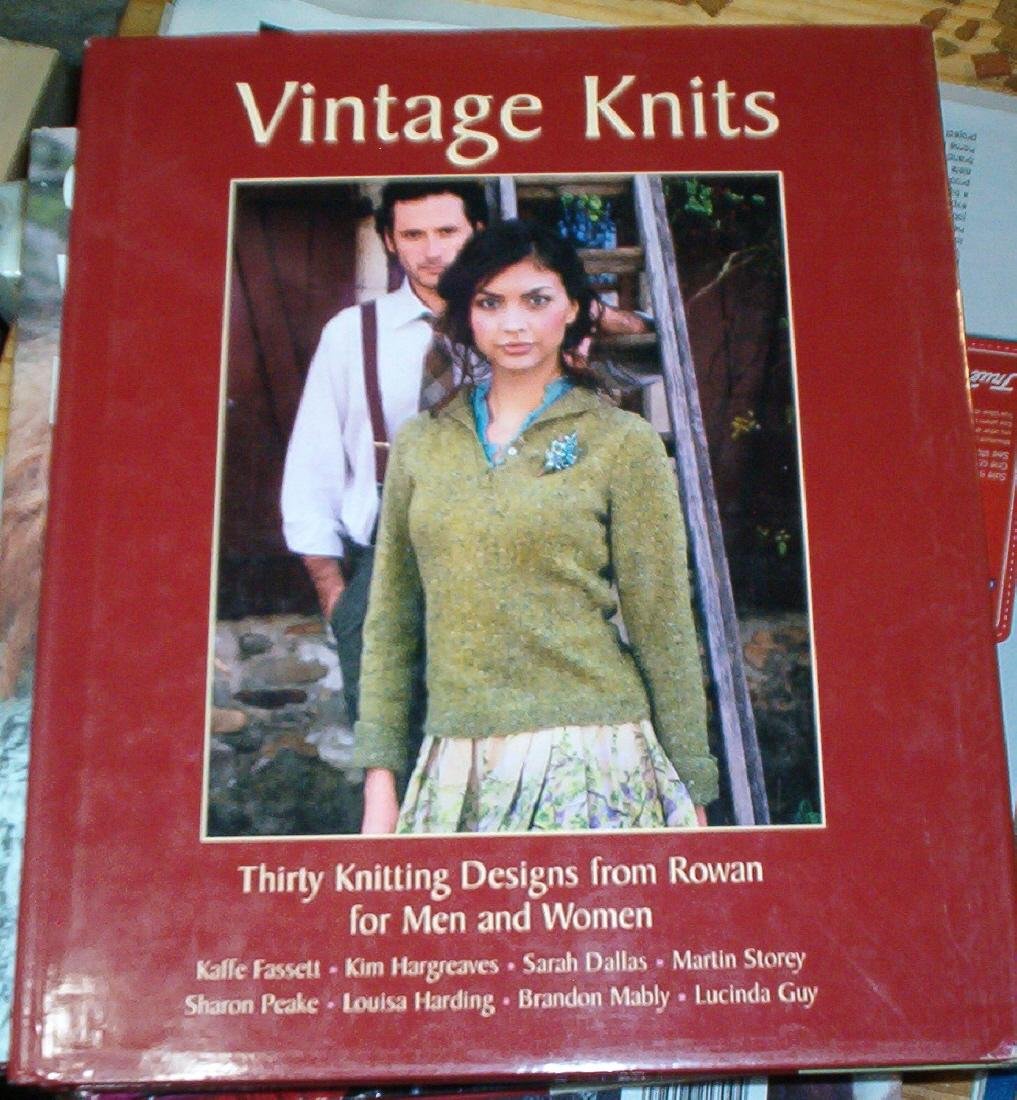 Vintage Knits: Thirty Knitting Designs From Rowan For Men And Women Film, Art & Culture