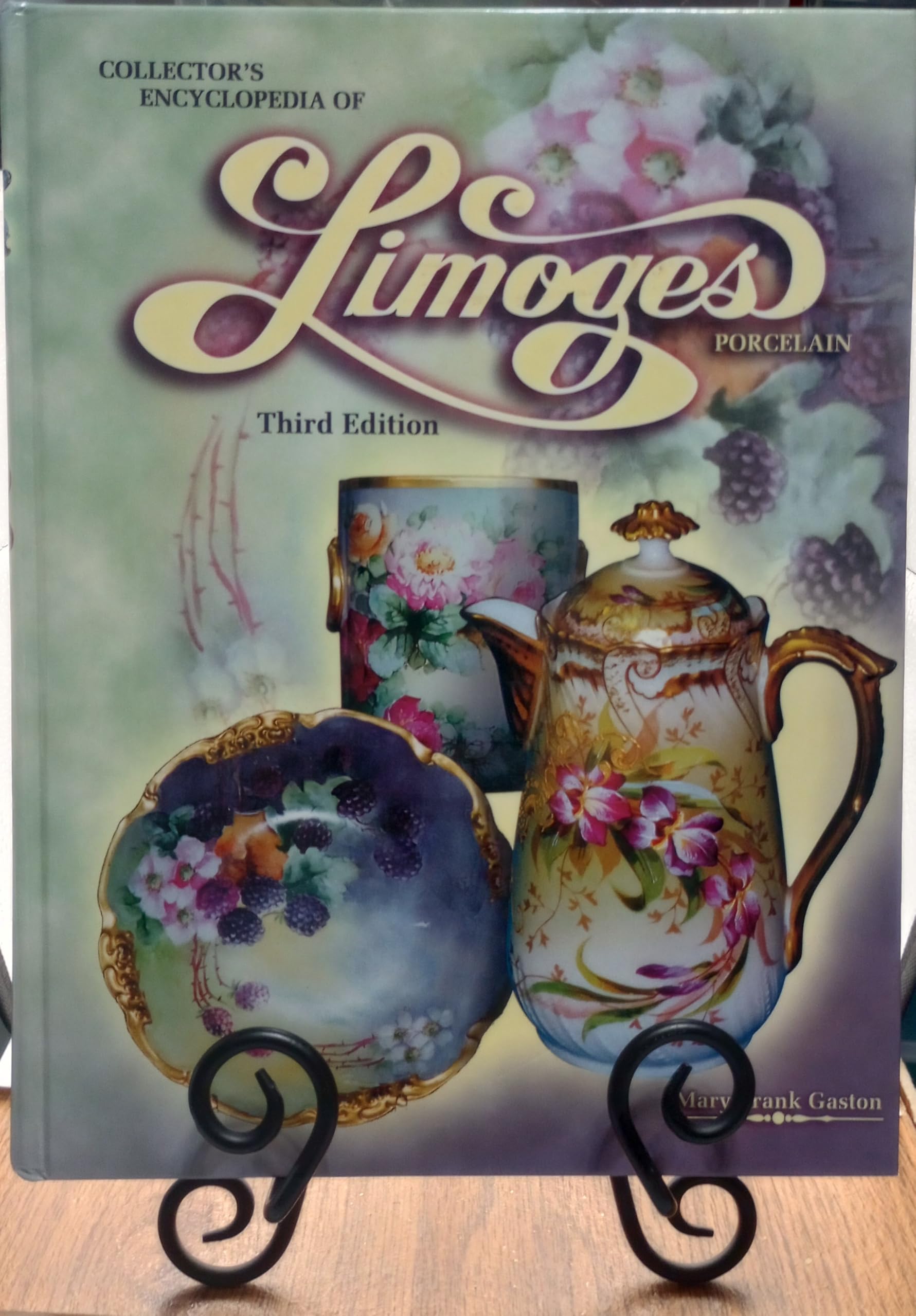 Collectors Encyclopedia of Limoges Porcelain Hobbies & Crafts