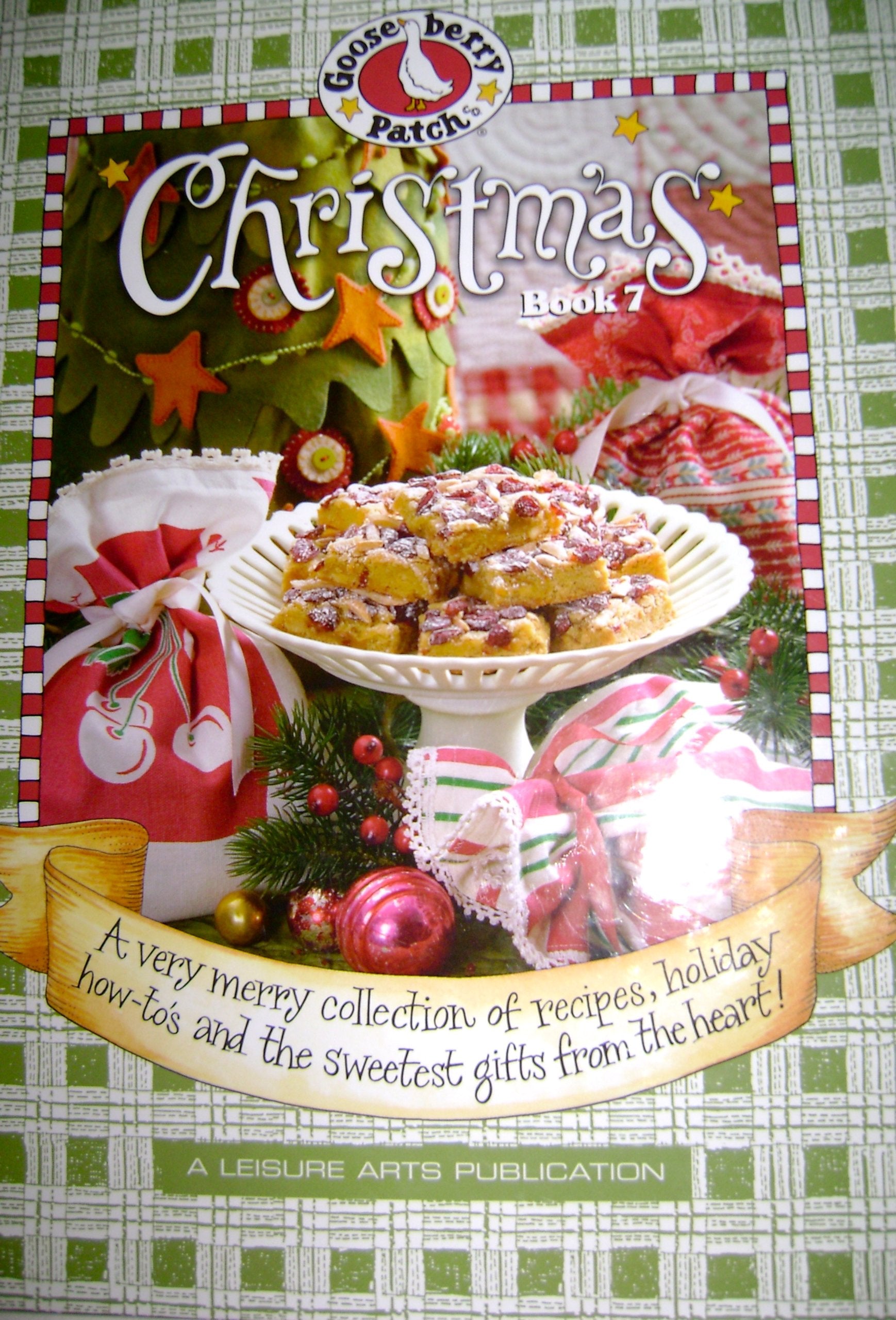 Gooseberry Patch Christmas: Book 7 (Gooseberry Patch Christmas (Hardcover), Band 7) Hobbies & Crafts