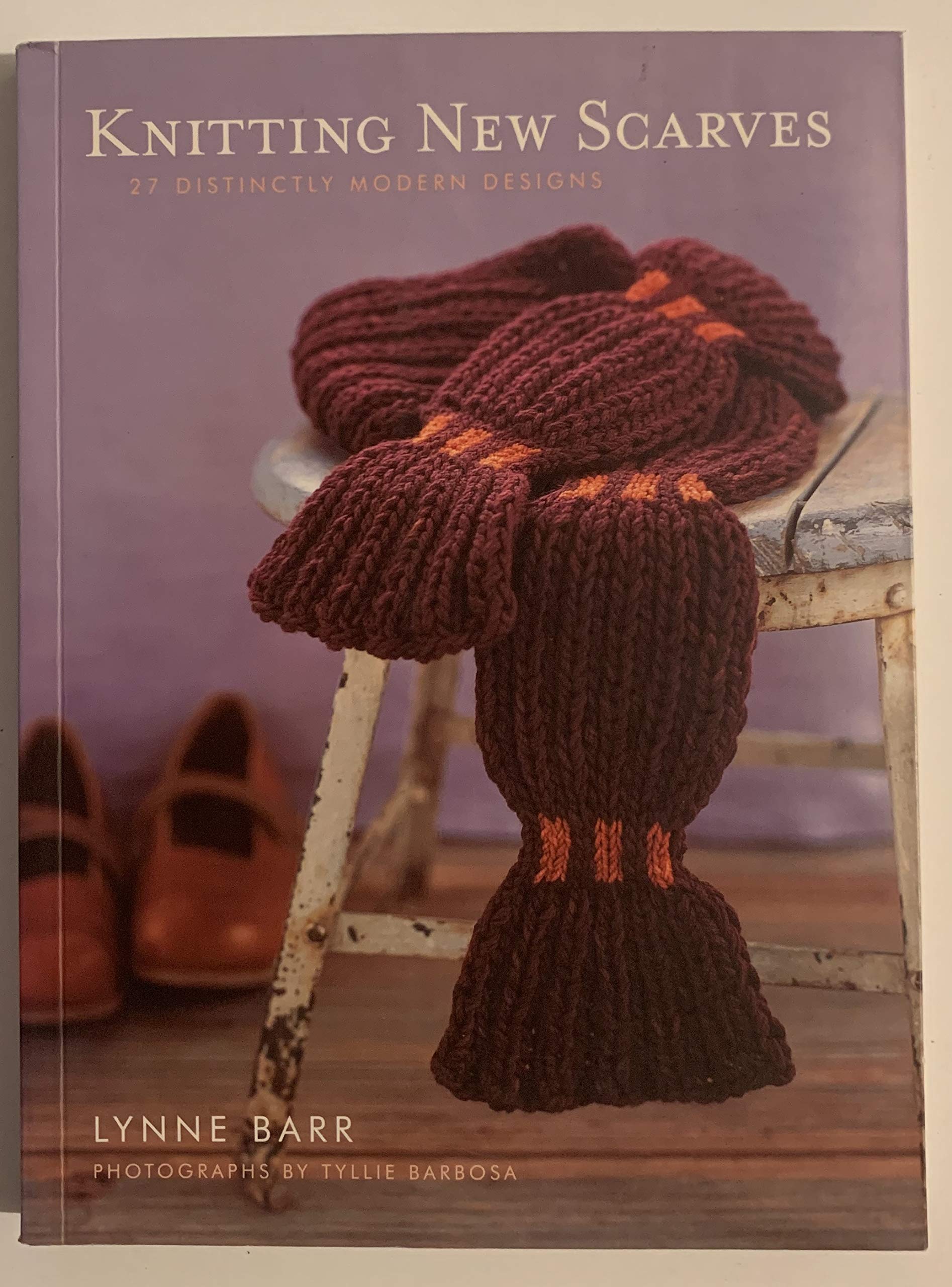 Knitting New Scarves: 27 Distinctly Modern Designs Hobbies & Crafts