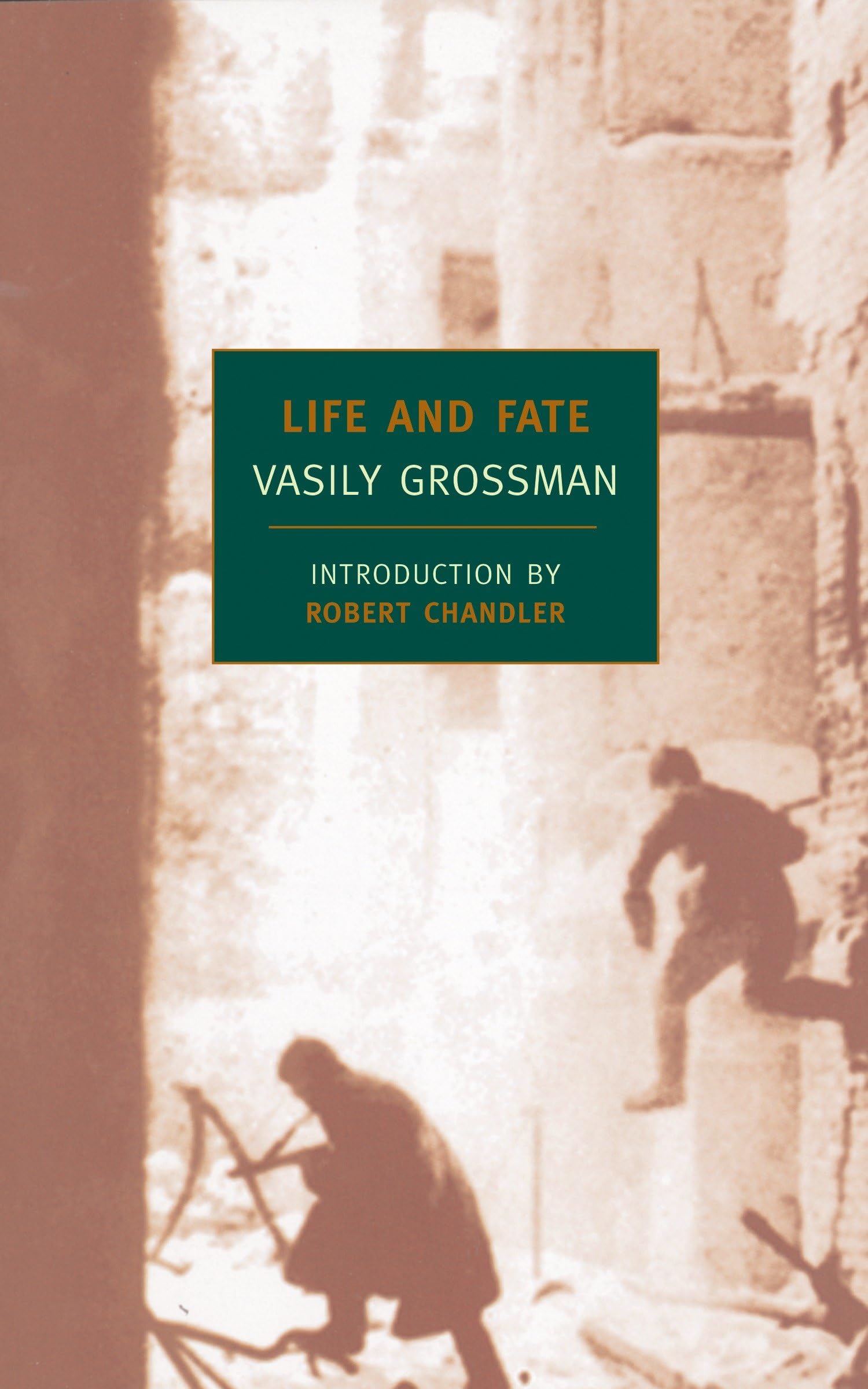 Life and Fate: (New York Review Books Classics) Historical Fiction