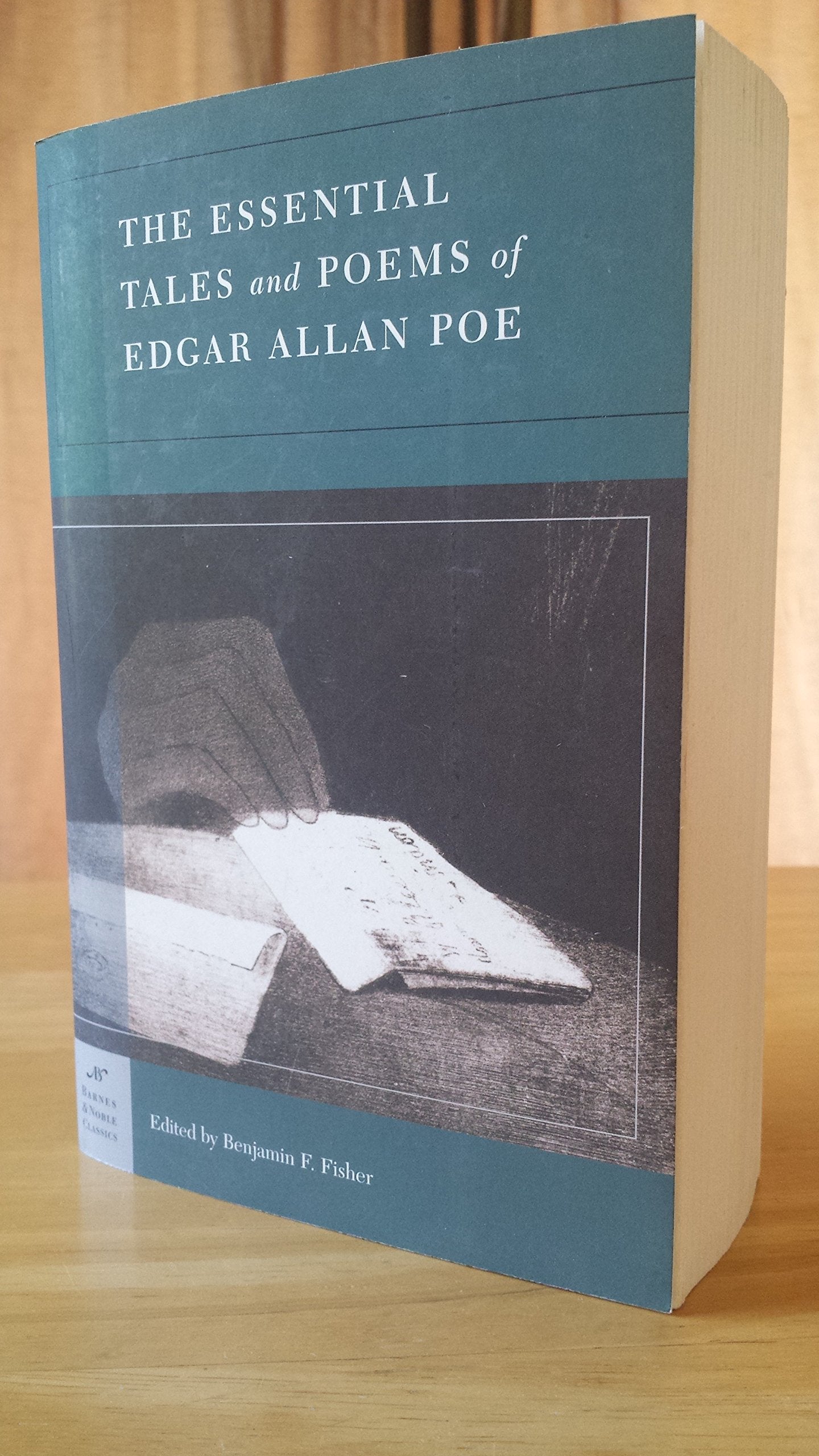 Essential Tales and Poems of Edgar Allan Poe (Barnes & Noble Classics Series) Essays & Short Stories