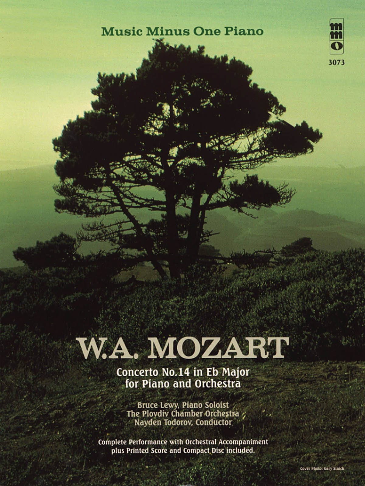 Mozart Concerto No. 14 in E-Flat Major: For Piano and Orchestra K.449 (Music Minus One) Sheet Music