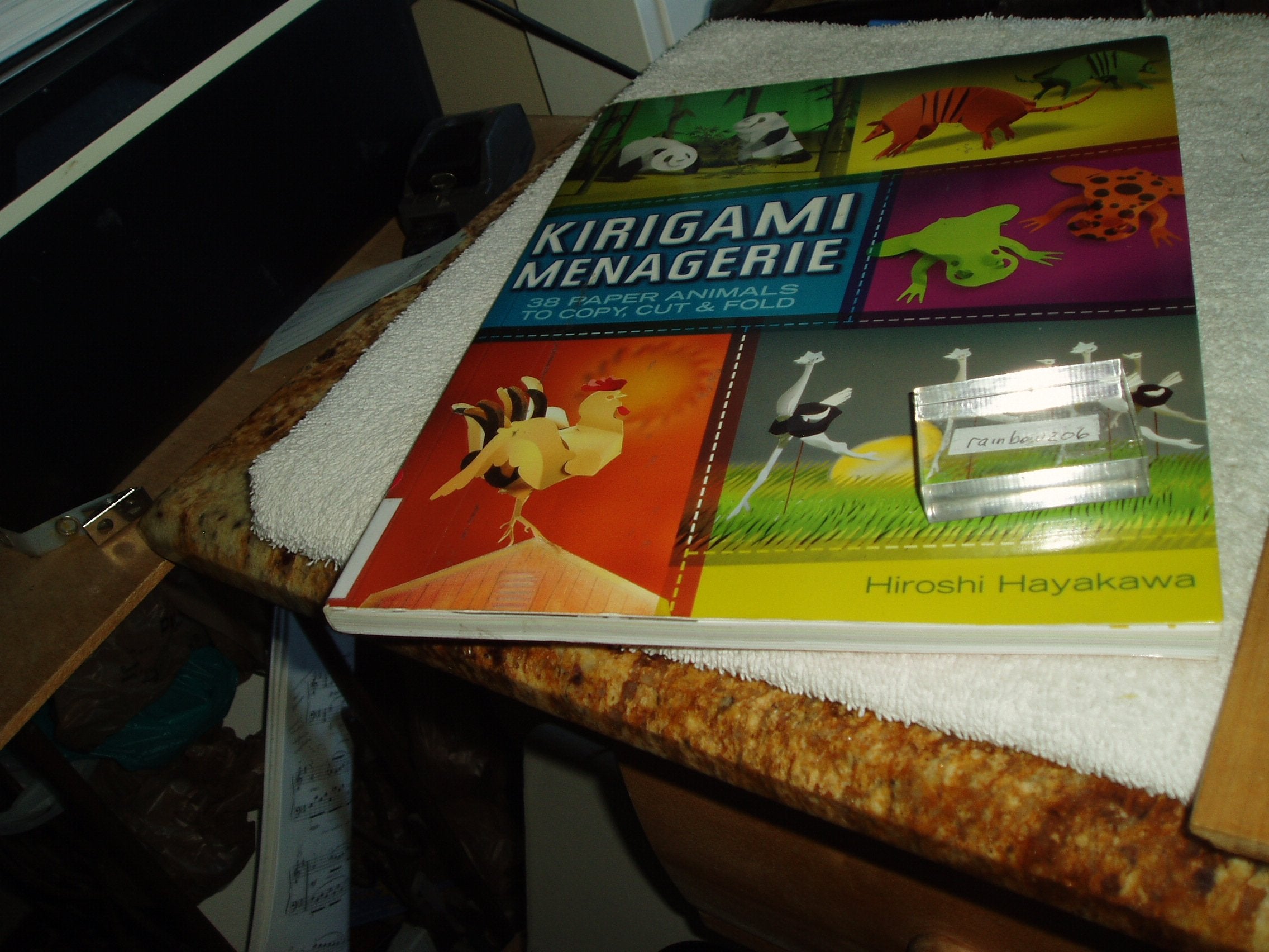 Kirigami Menagerie: 38 Paper Animals to Copy, Cut & Fold: 38 Paper Animals to Copy, Cut and Fold Hobbies & Crafts