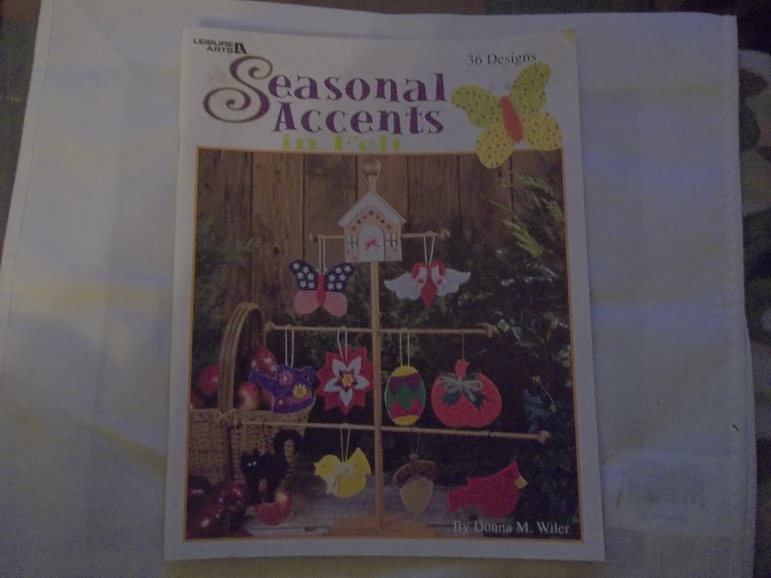 Seasonal Accents in Felt Hobbies & Crafts