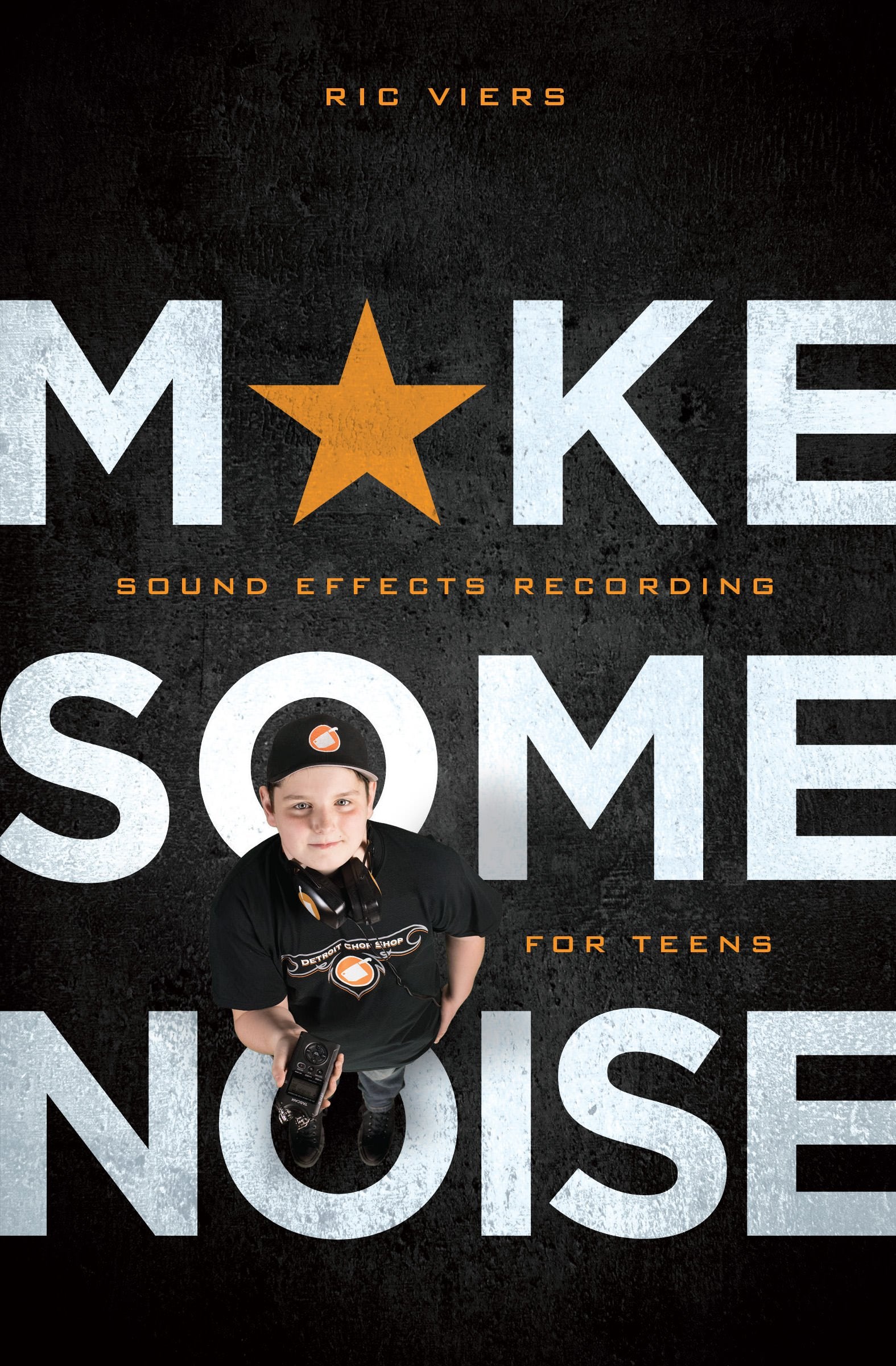 Make Some Noise: Sound Effects Recording for Teens Social Sciences