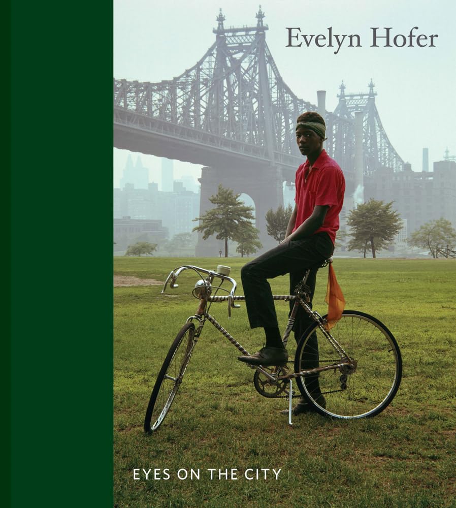 Evelyn Hofer: Eyes on the City Travel
