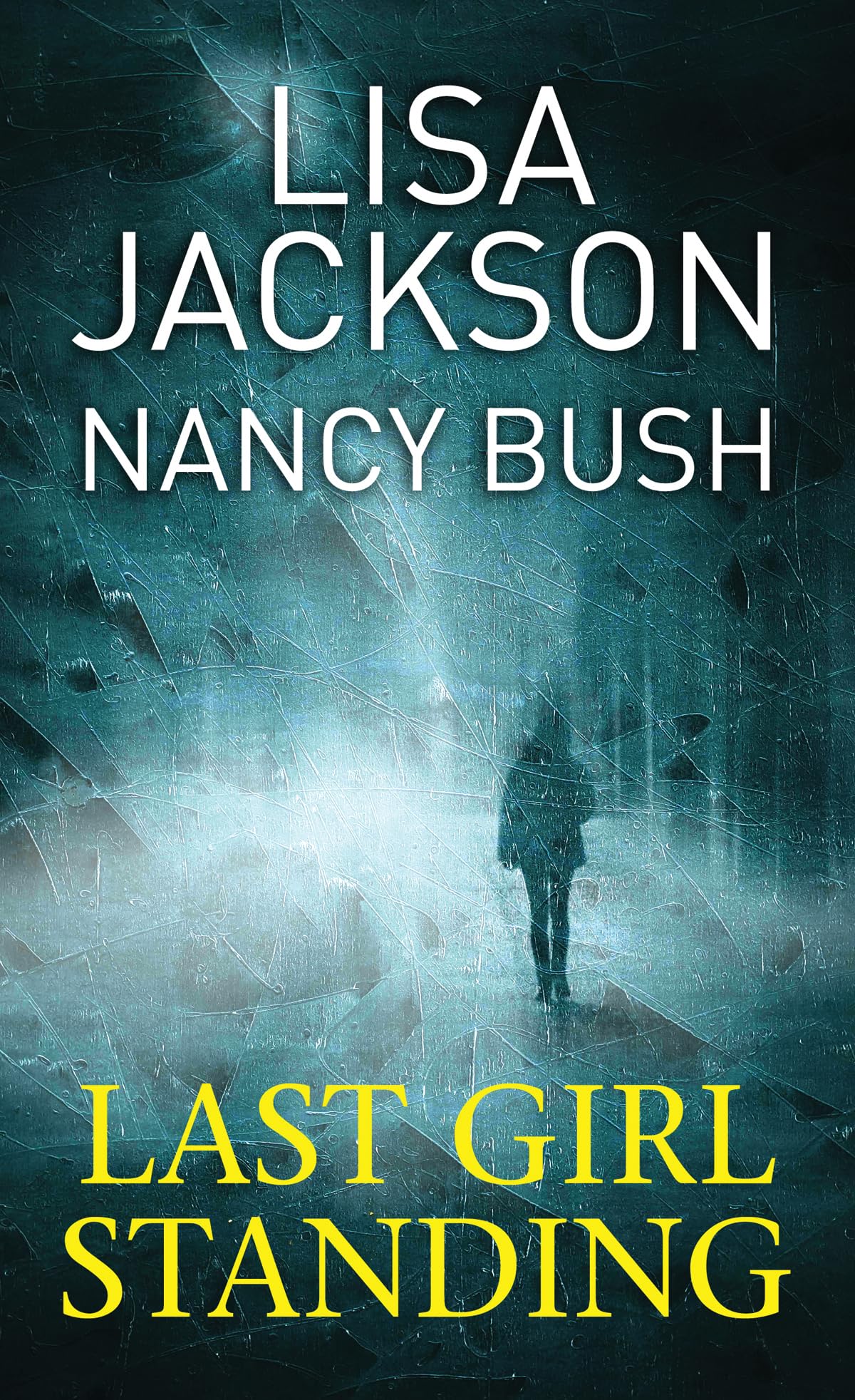Last Girl Standing (Center Point Platinum Romance (Large Print)) Suspense & Thrillers
