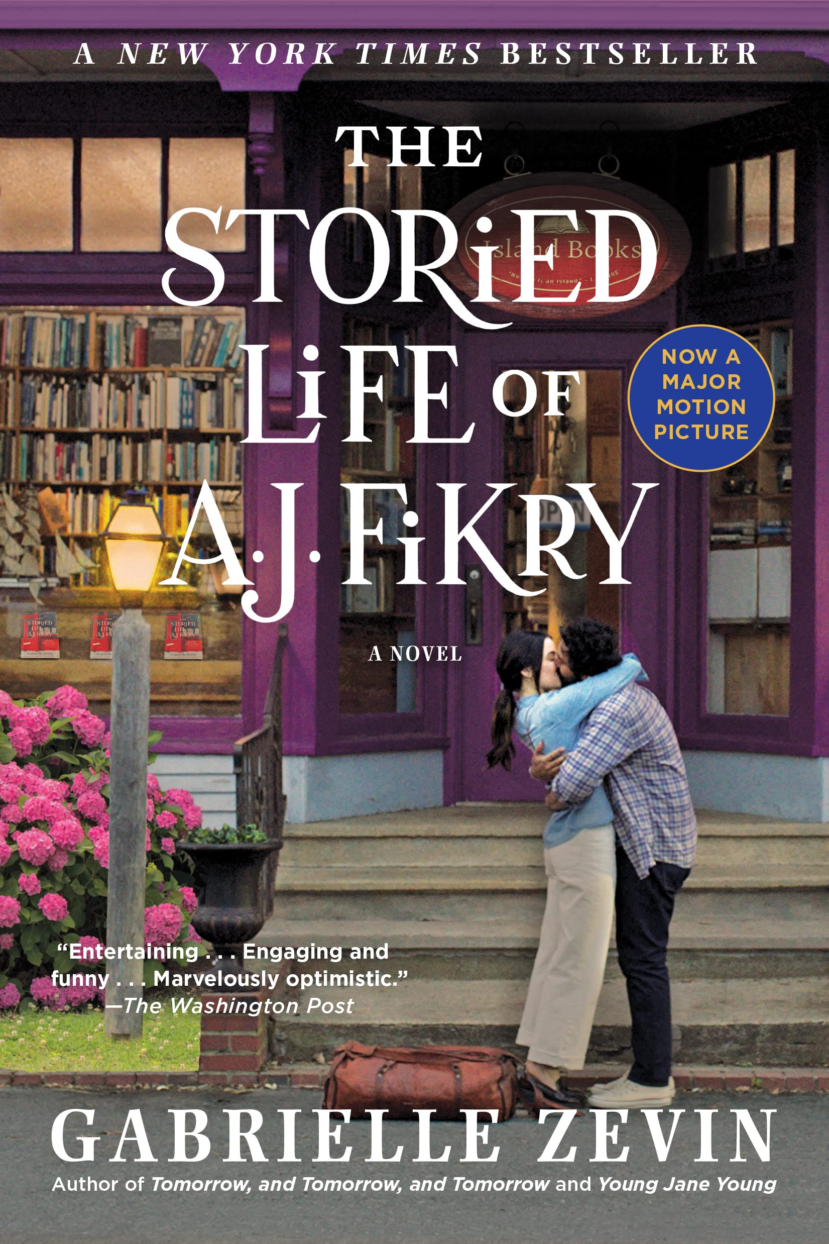 The Storied Life of A. J. Fikry (movie tie-in): A Novel Contemporary literature