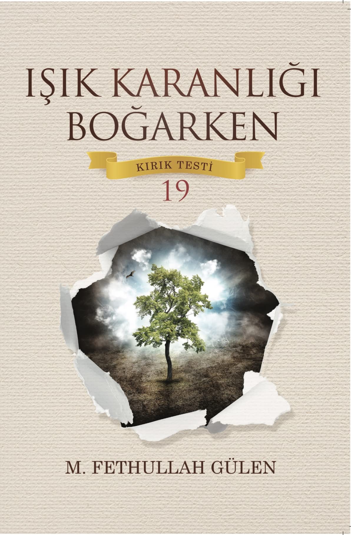 Isik Karanlıgı Bogarken (Kırık Testi-19) Books