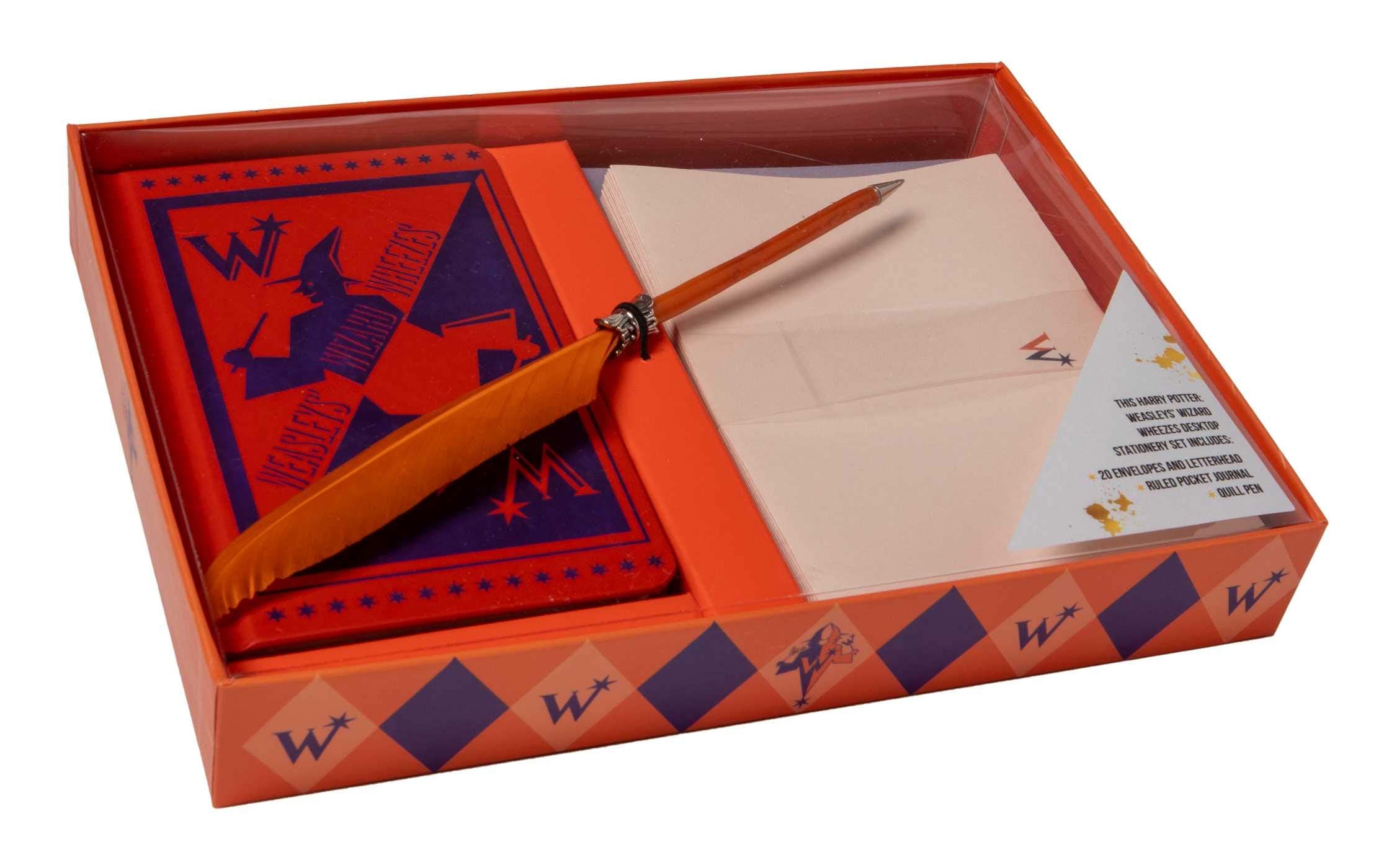 Harry Potter: Weaslys' Wizard Wheezes Desktop Stationery: With Pen Essays & Short Stories