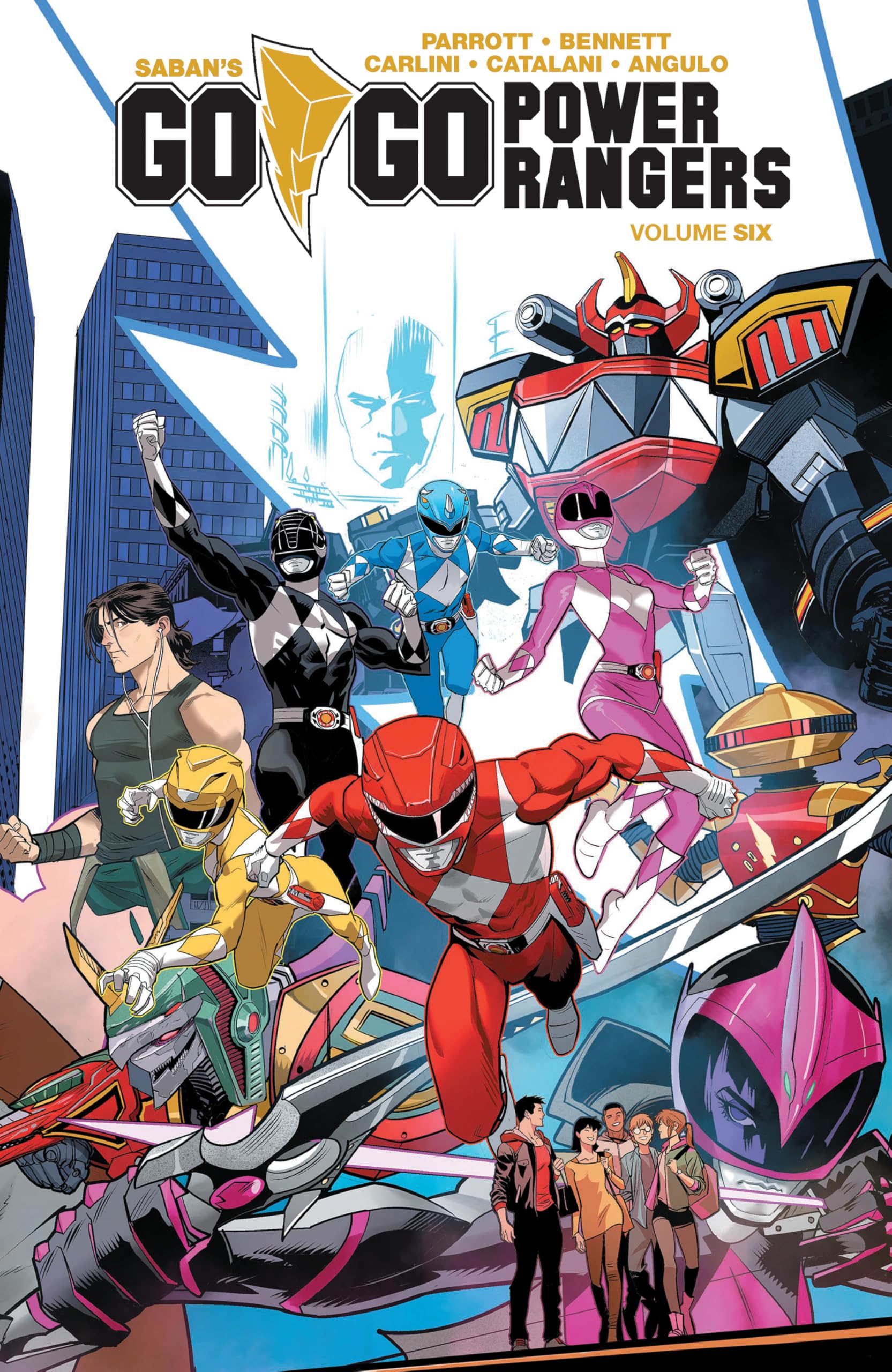Saban's Go Go Power Rangers, Vol. 6: Collects Saban’s Go Go Power Rangers: Forever Rangers and Saban’s Go Go Power Rangers: Back to School. (GO GO POWER RANGERS TP, Band 6) Classics