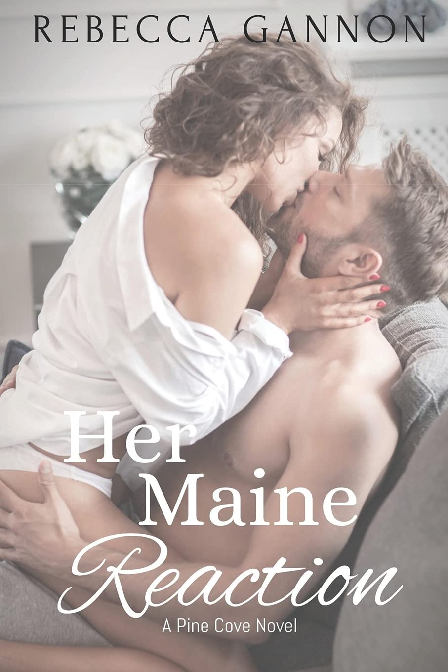 Her Maine Reaction (Pine Cove, Band 2) Contemporary literature