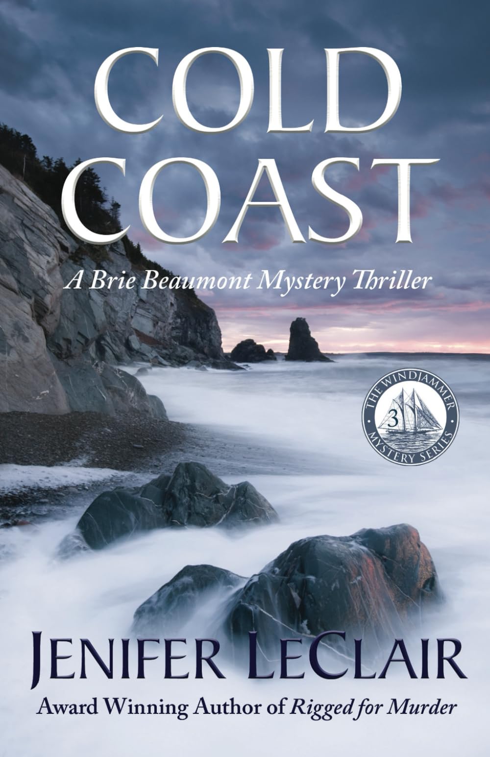 Cold Coast: A Brie Beaumont Mystery Thriller (Windjammer Mystery Series, Band 3) Contemporary literature