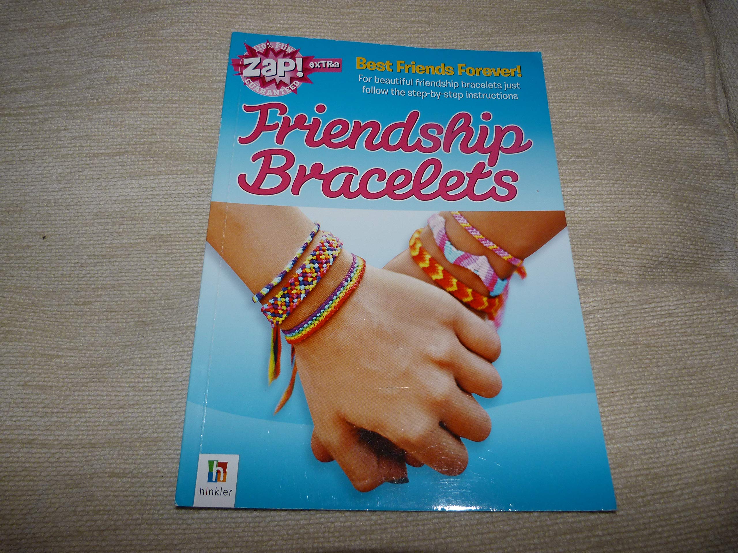 Liz Unger and Clare Mayhew : Friendship Bracelets Books