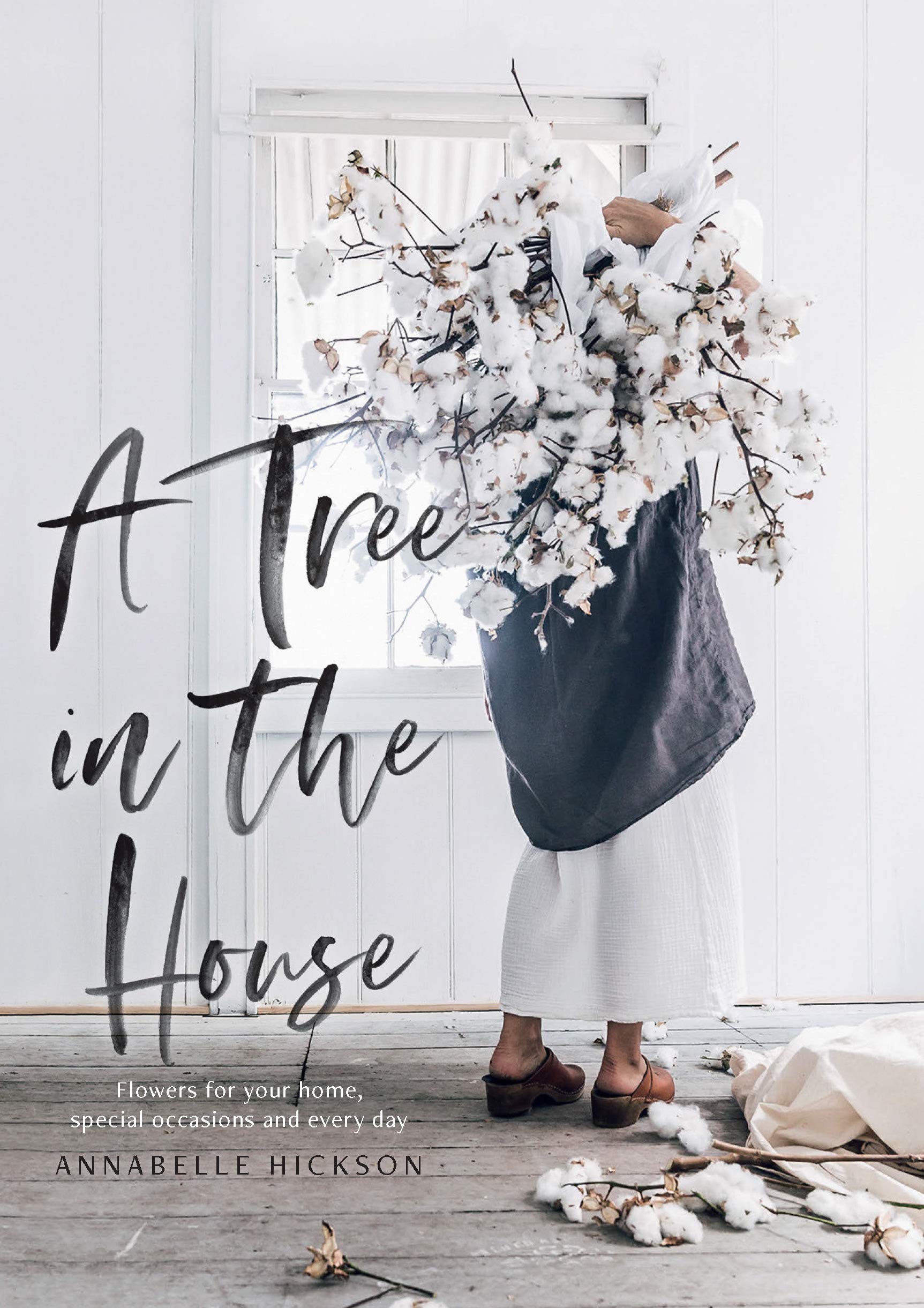 A Tree in the House Hobbies & Crafts Books