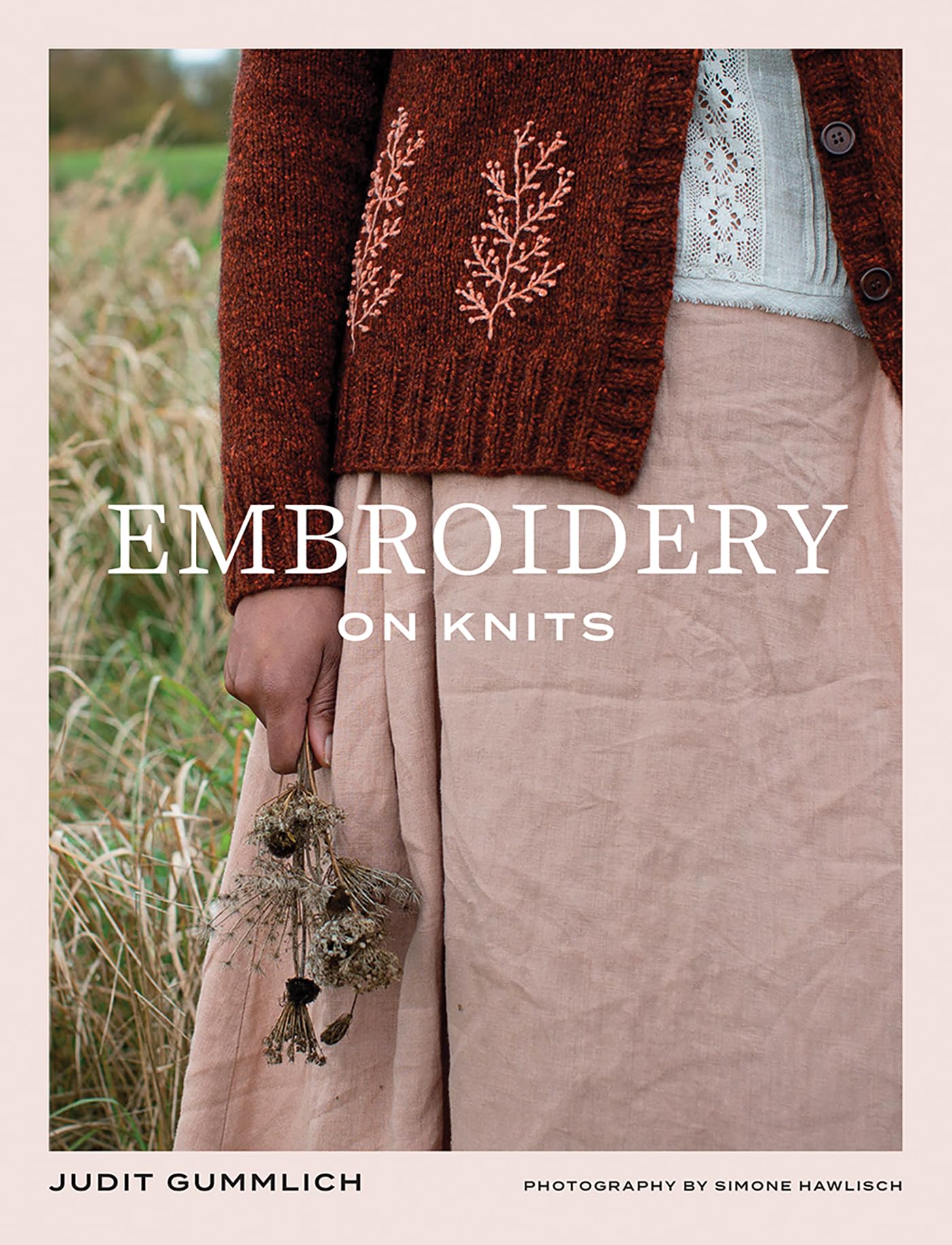 Embroidery on Knits: 18 Nature-inspired Templates for Stitching on Wool Hobbies & Crafts