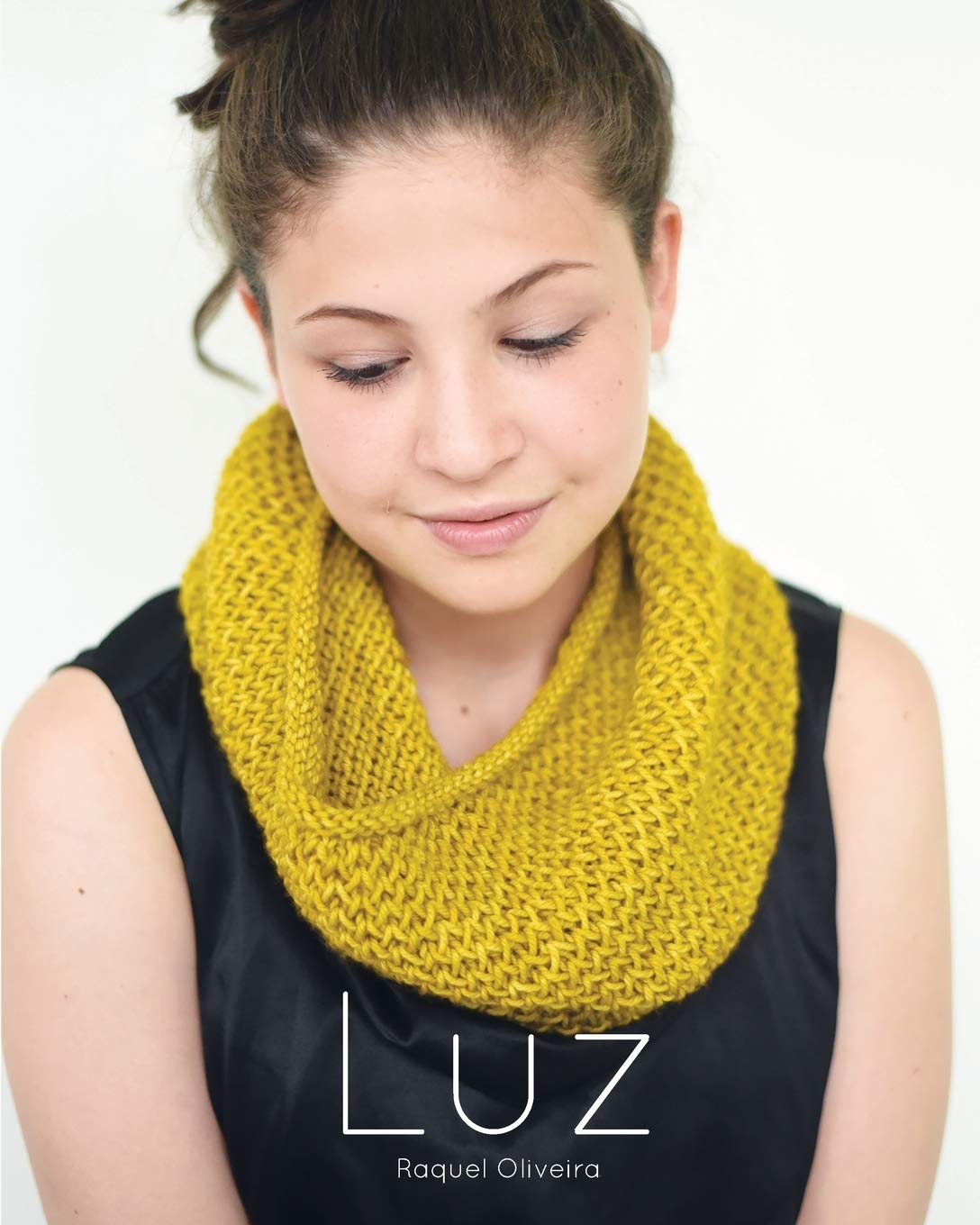 Luz: A collection of 8 beautiful designs Hobbies & Crafts