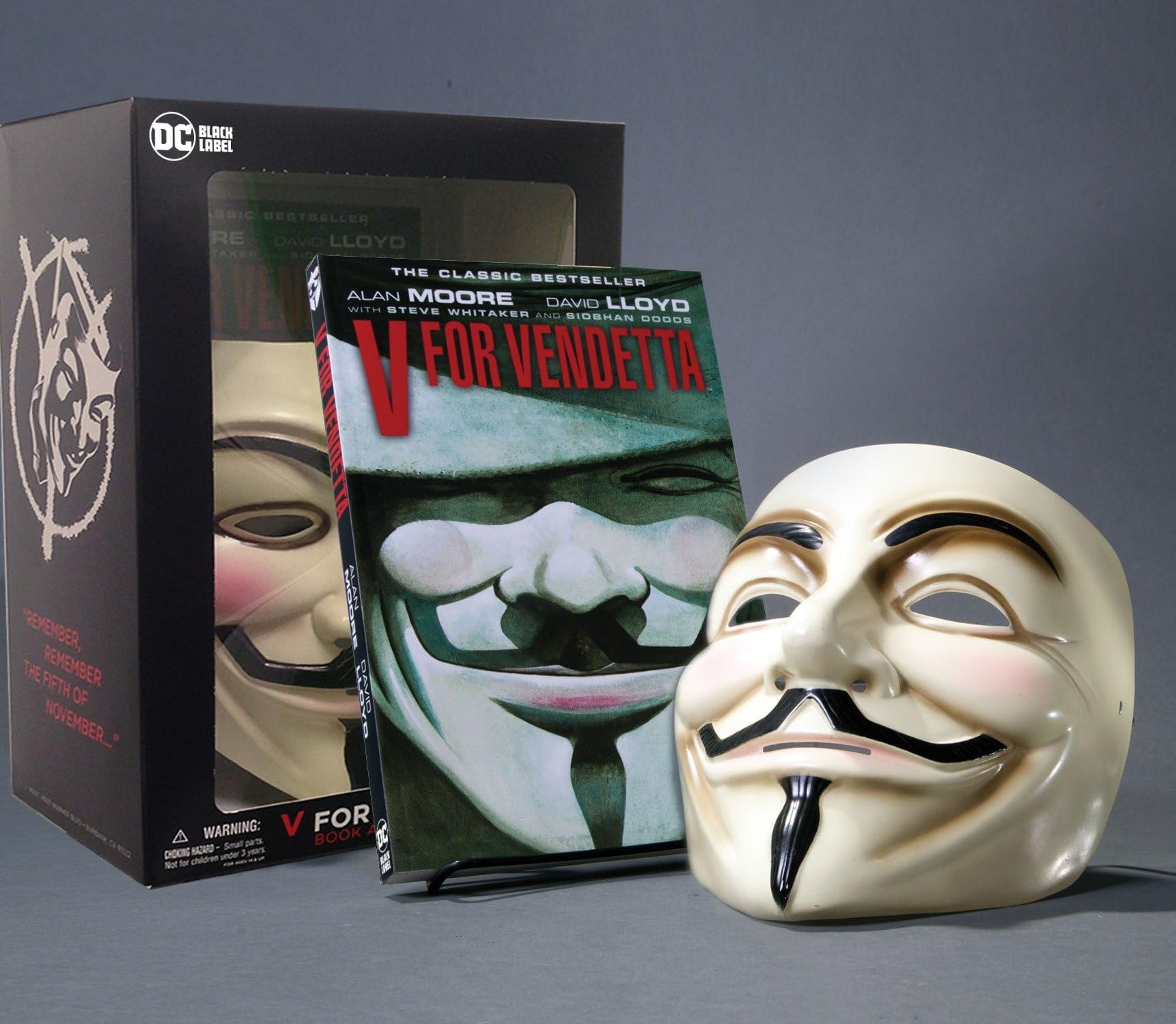 V for Vendetta Book & Mask Set Contemporary literature Books