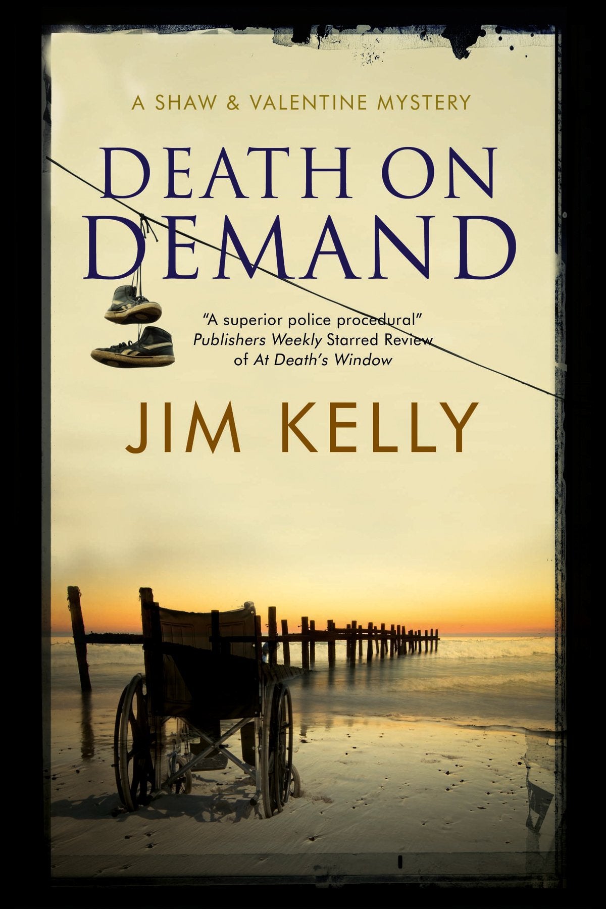 Death on Demand: A Shaw and Valentine Police Procedural (Shaw and Valentine Mysteries, 6, Band 6) Contemporary literature