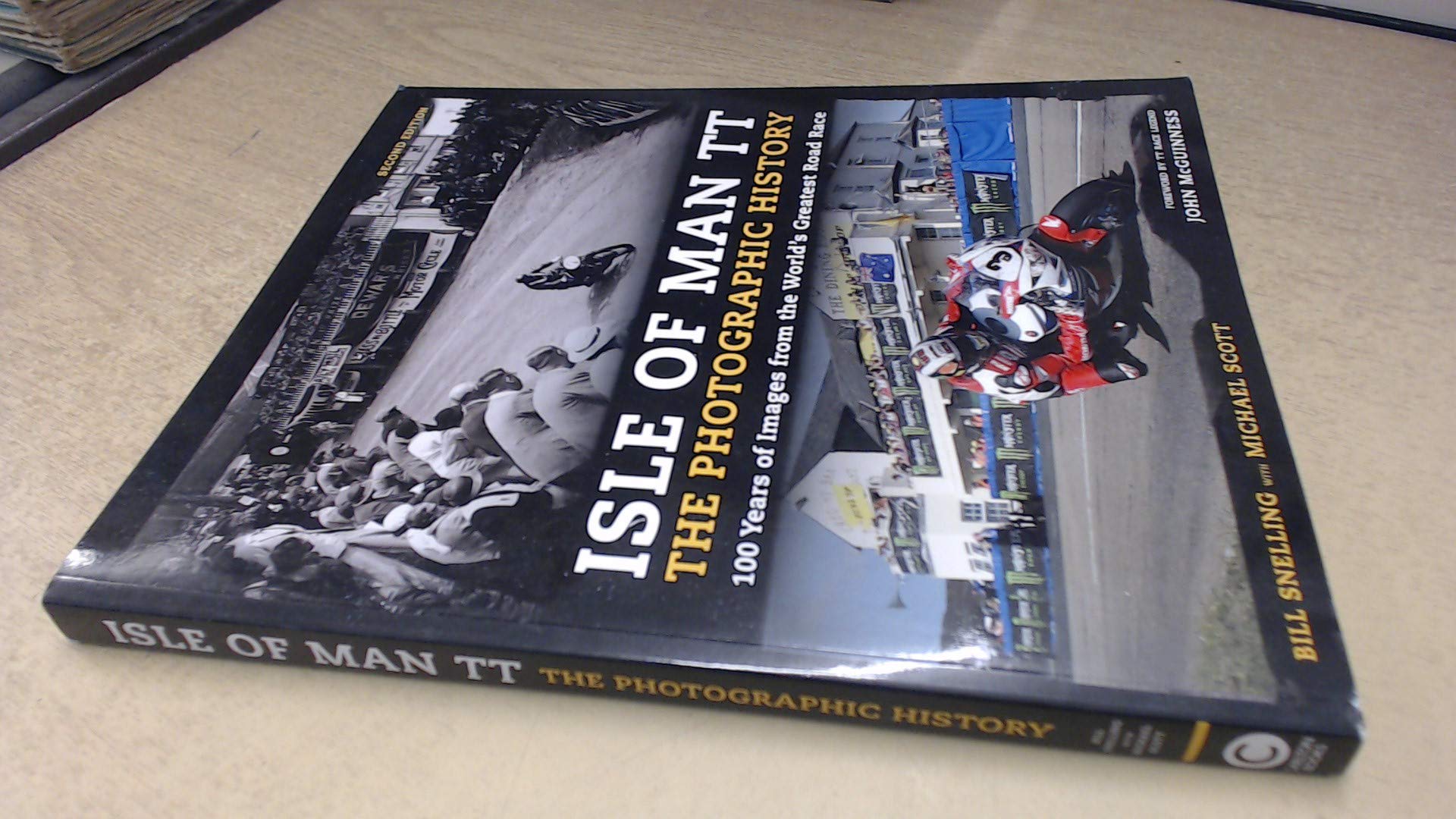 Isle of Man TT: The Photographic History Social Sciences
