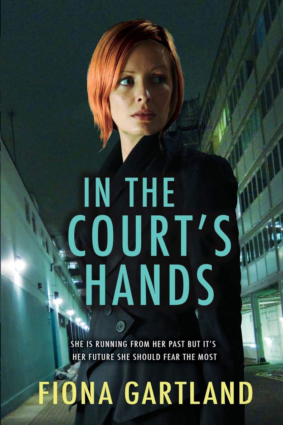 In The Court's Hands (A Beatrice Barrington Thriller, Band 1) Contemporary literature