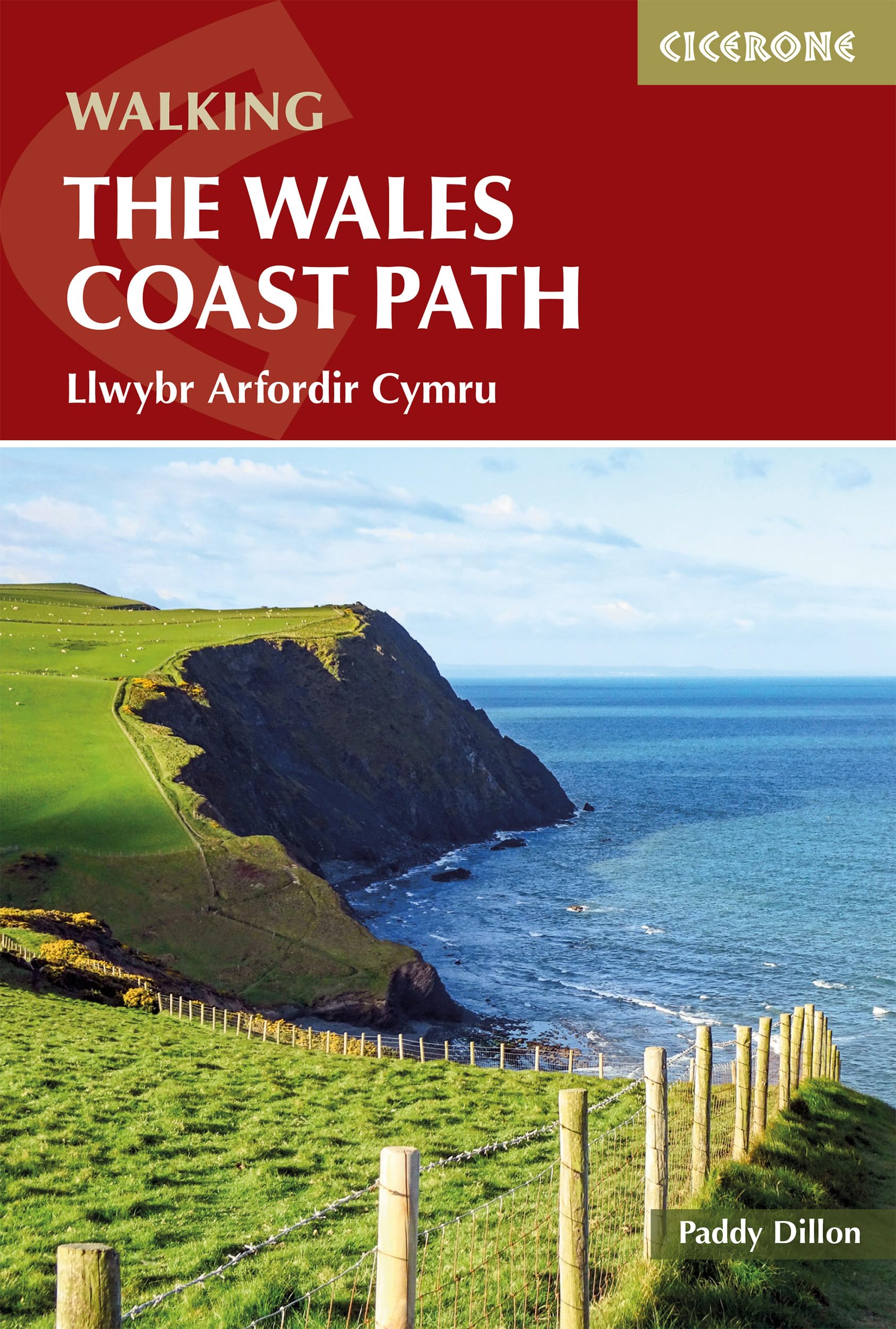Walking the Wales Coast Path: Llwybr Arfordir Cymru (Cicerone guidebooks) Leisure, Home & Garden
