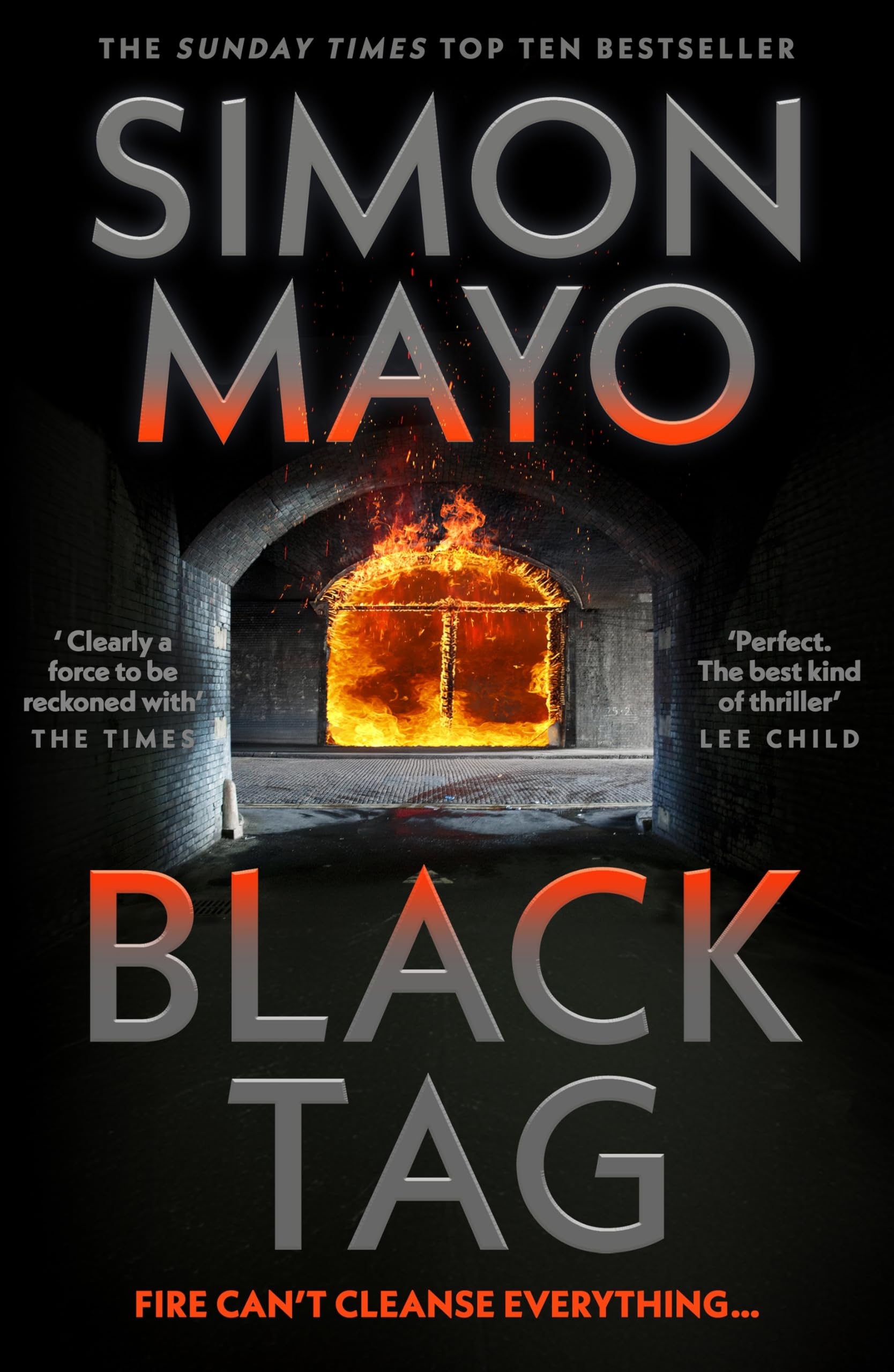 The Black Tag: A heart-racing new thriller from the Sunday Times bestselling author of Knife Edge Contemporary literature