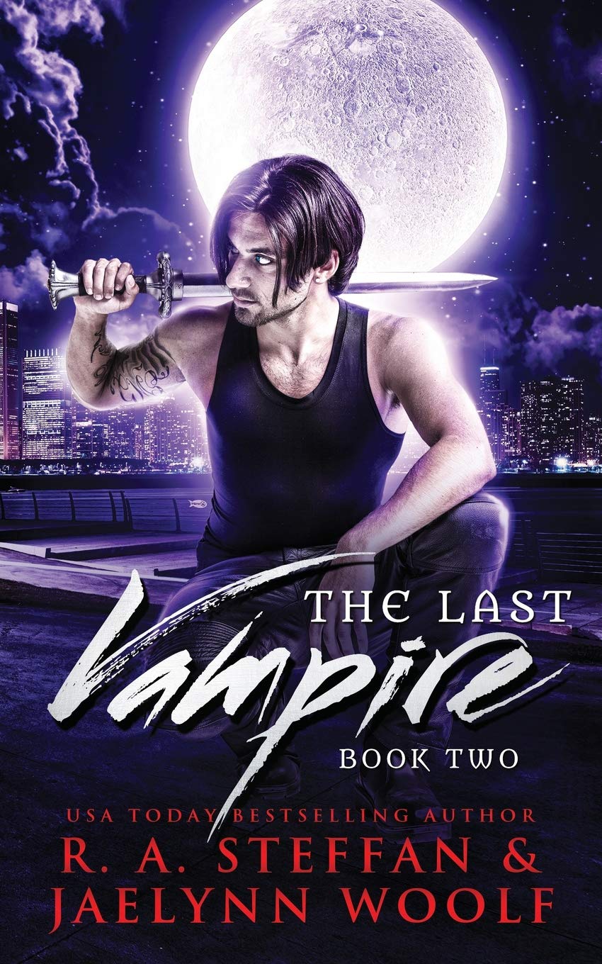 The Last Vampire: Book Two (The Last Vampire World, Band 2) Horror & Mystery