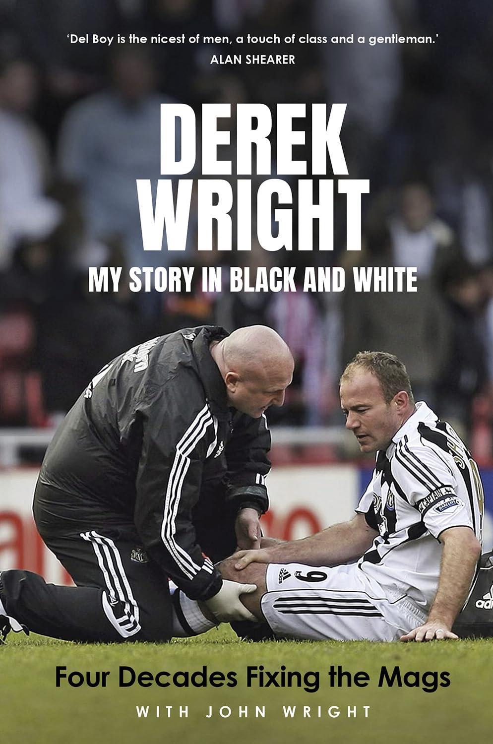 My Story in Black and White: Four Decades Fixing the Mags Sports