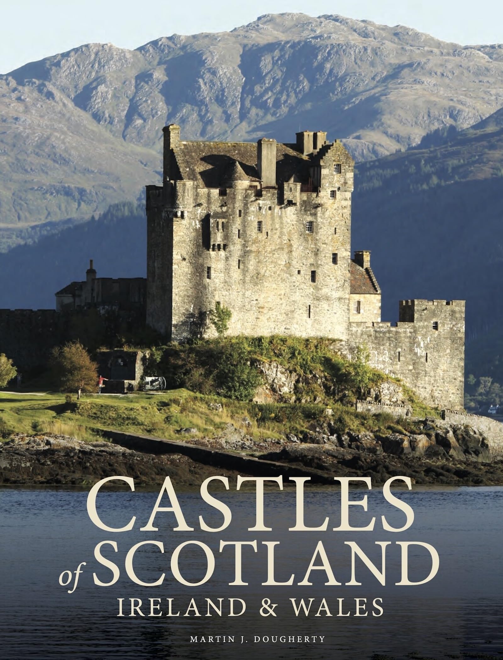 Castles of Scotland, Ireland & Wales (Amazing Places) Architecture