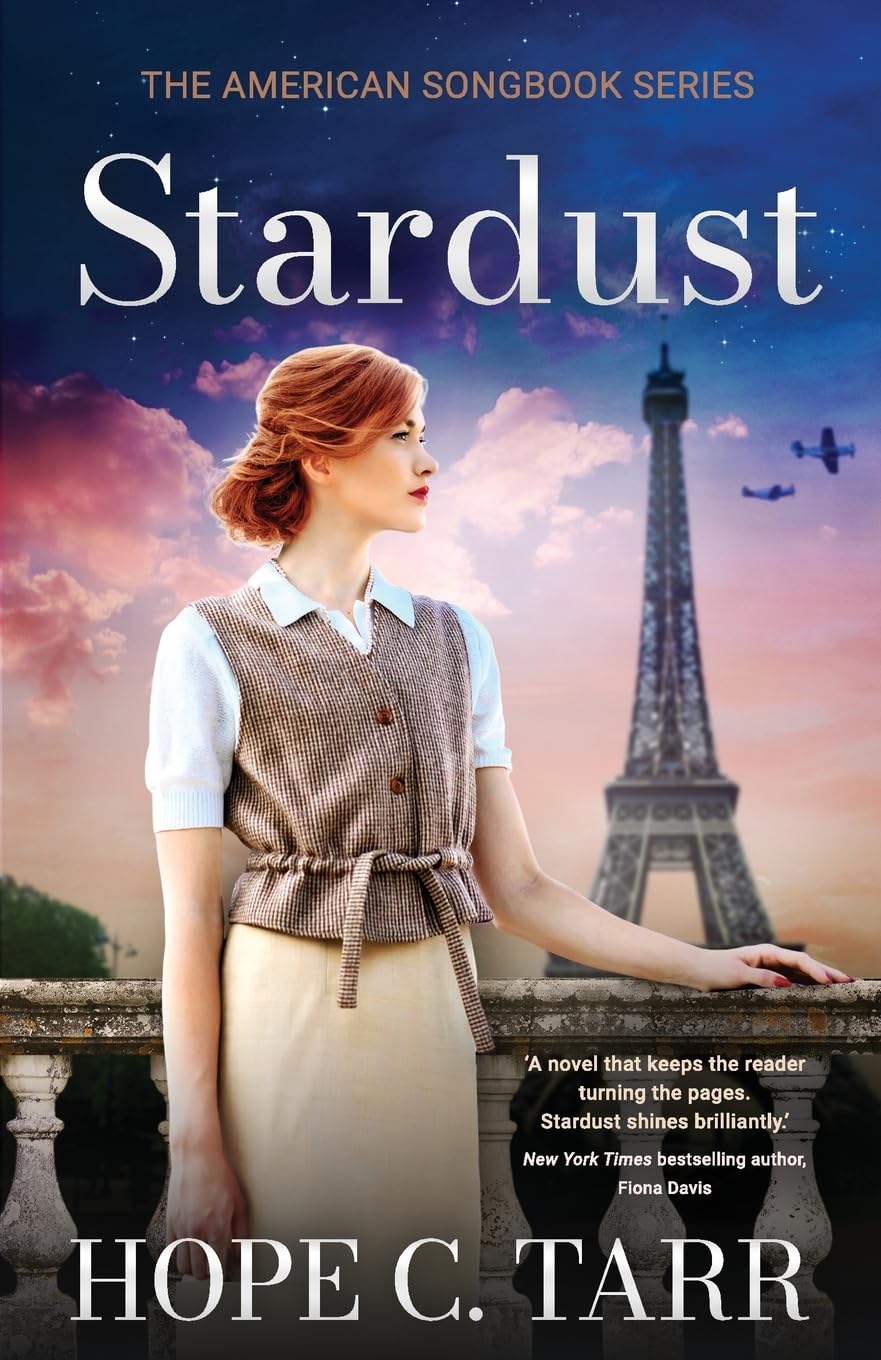 Stardust: A sweeping and unputdownable heart-wrenching romance of first love during WW2 (The American Songbook, Band 2) Historical Fiction