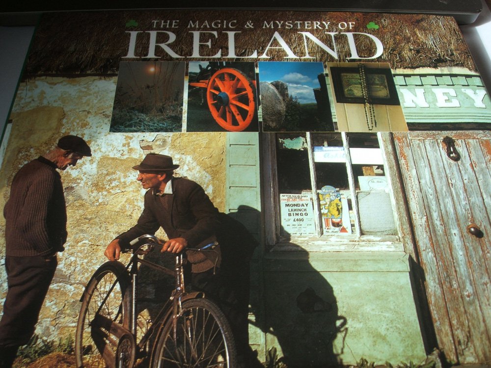 Ireland (Magic & Mysteries) Travel Books