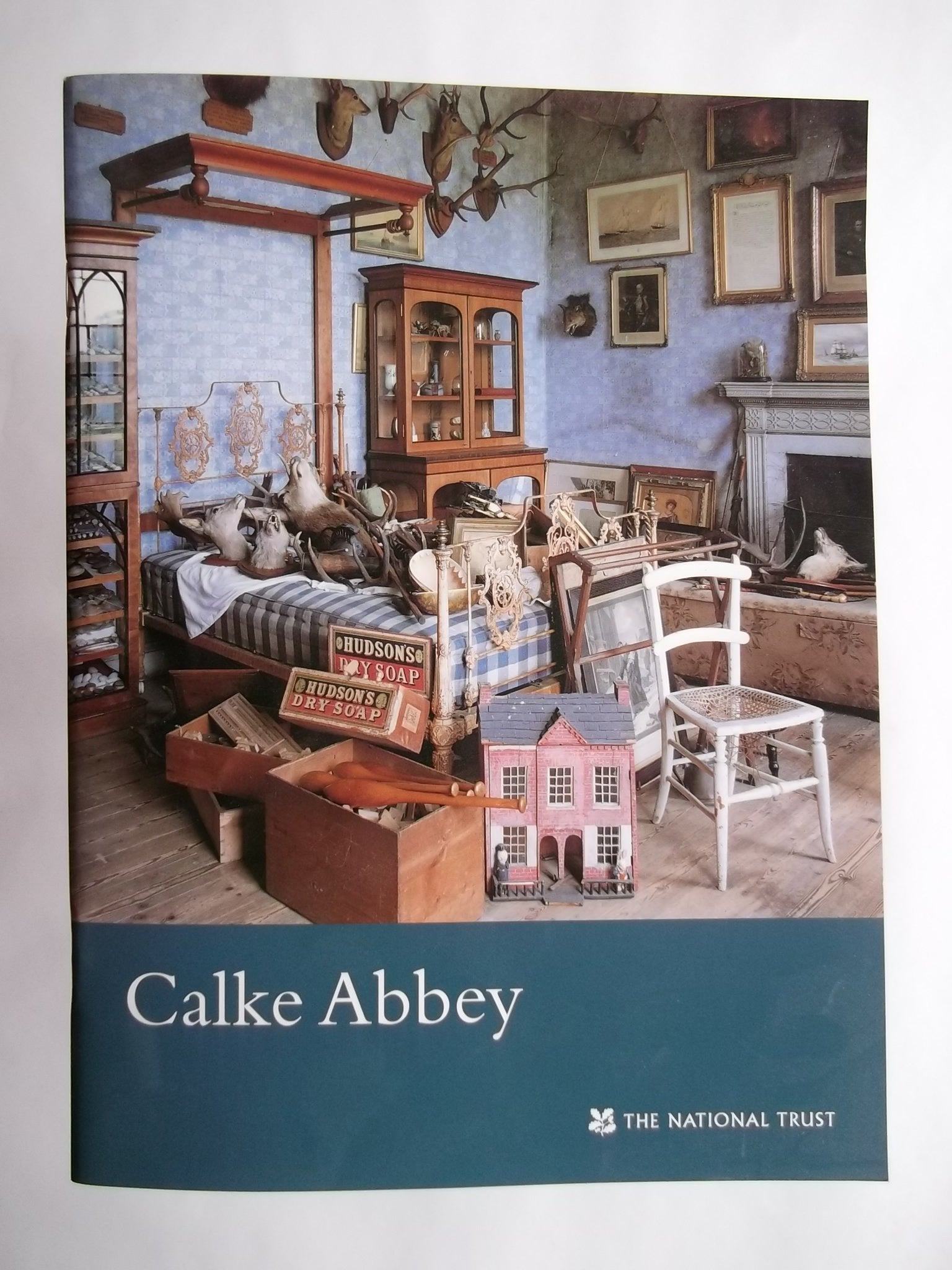 Calke Abbey: Derbyshire (National Trust Guidebooks) Film, Art & Culture