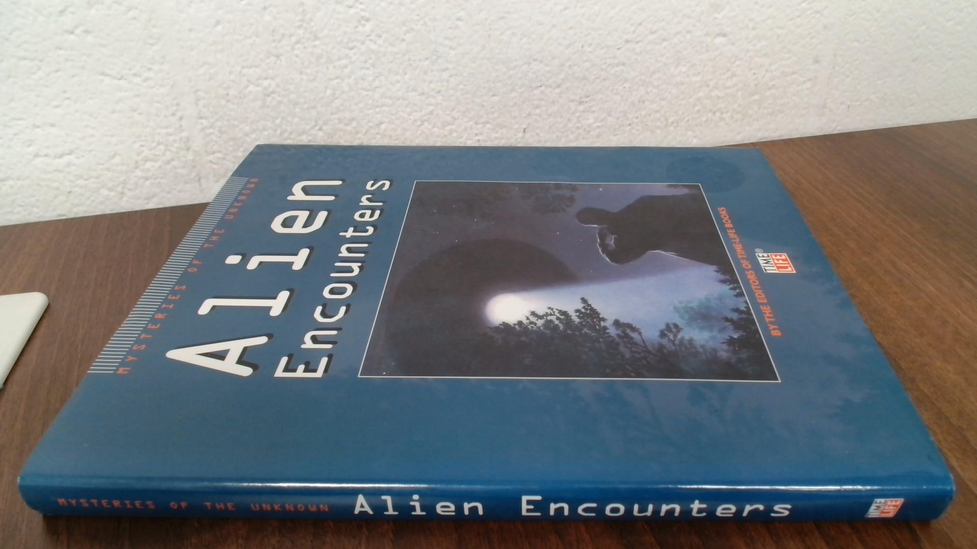Alien Encounters: Mysteries of the Unknown Religion & Esotericism
