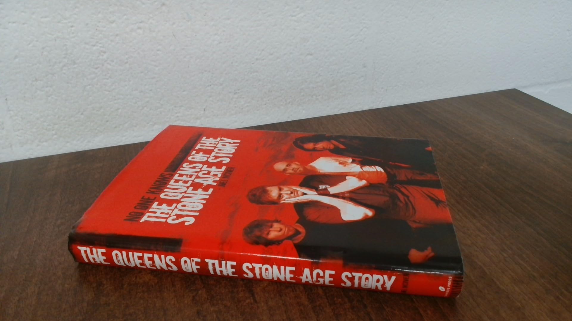 "Queens of the Stone Age": The Unnofficial Story Arts & Music