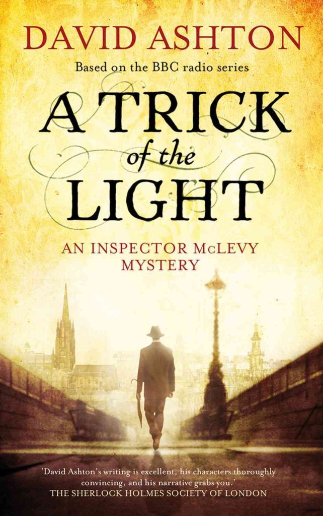 A Trick of the Light: An Inspector Mclevy Mystery (Mclevy Mysteries) Historical Fiction