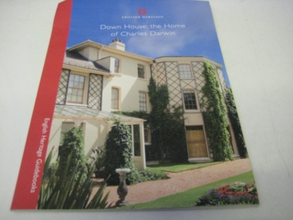 Down House: The Home of Charles Darwin (English Heritage Guidebooks) Leisure, Home & Garden