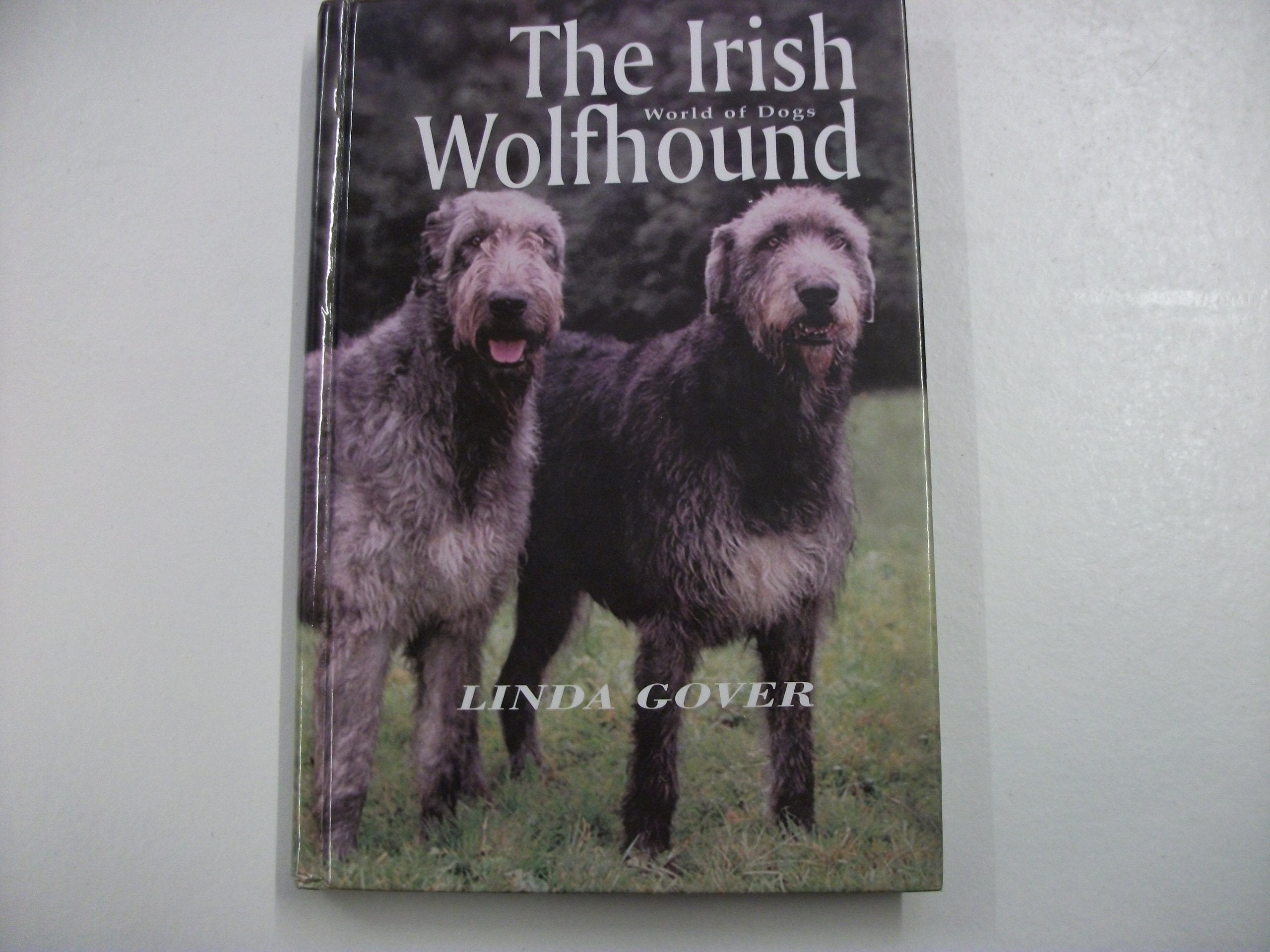 Irish Wolfhound (World of Dogs S.) Pets