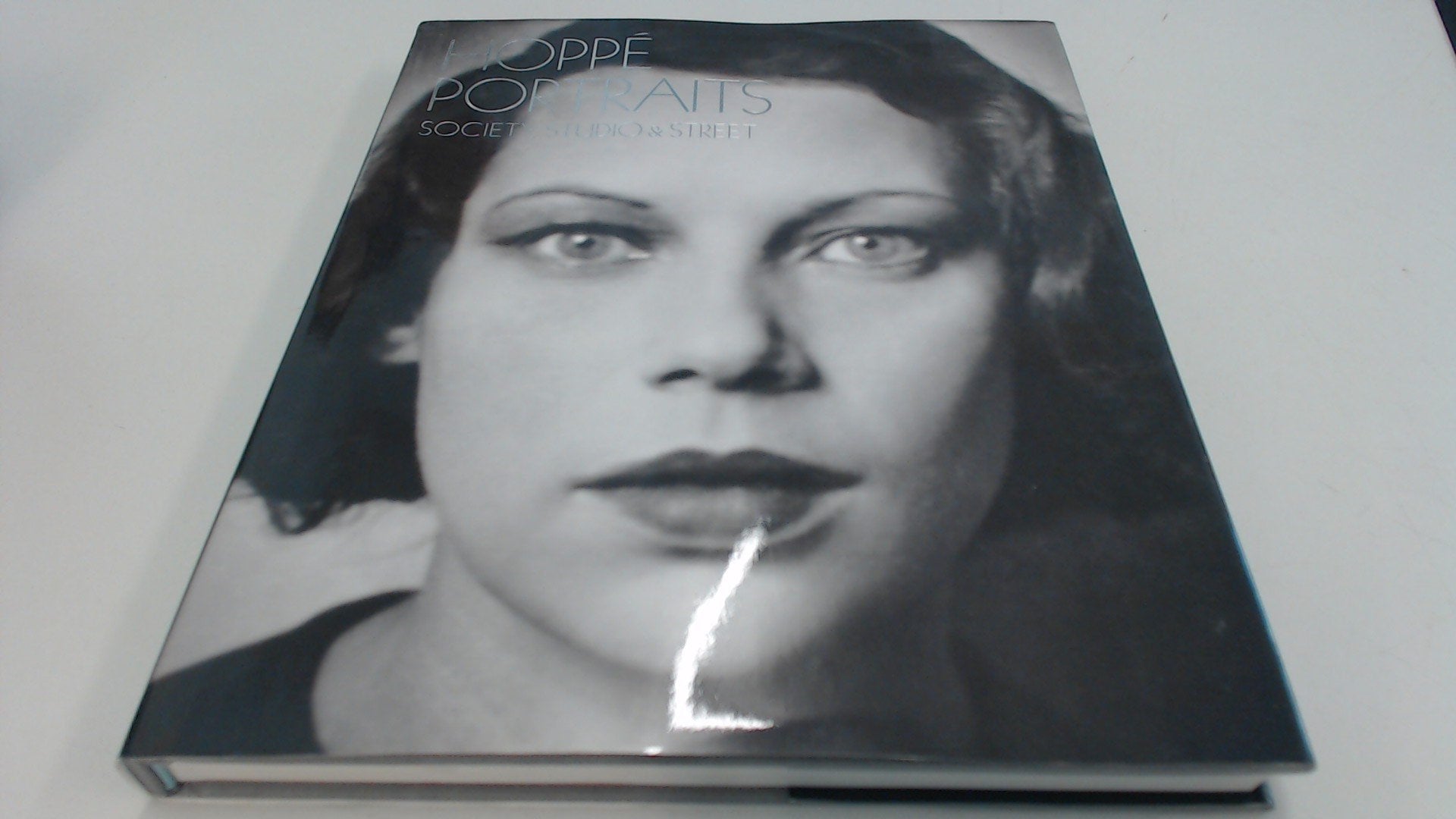 Hoppe Portraits : Society, Studio and Street Film, Art & Culture