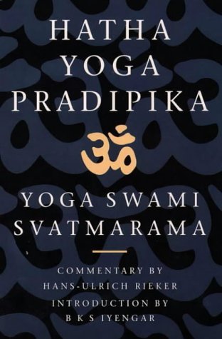 Hatha-yoga-pradipika: Classic Text of Yoga book