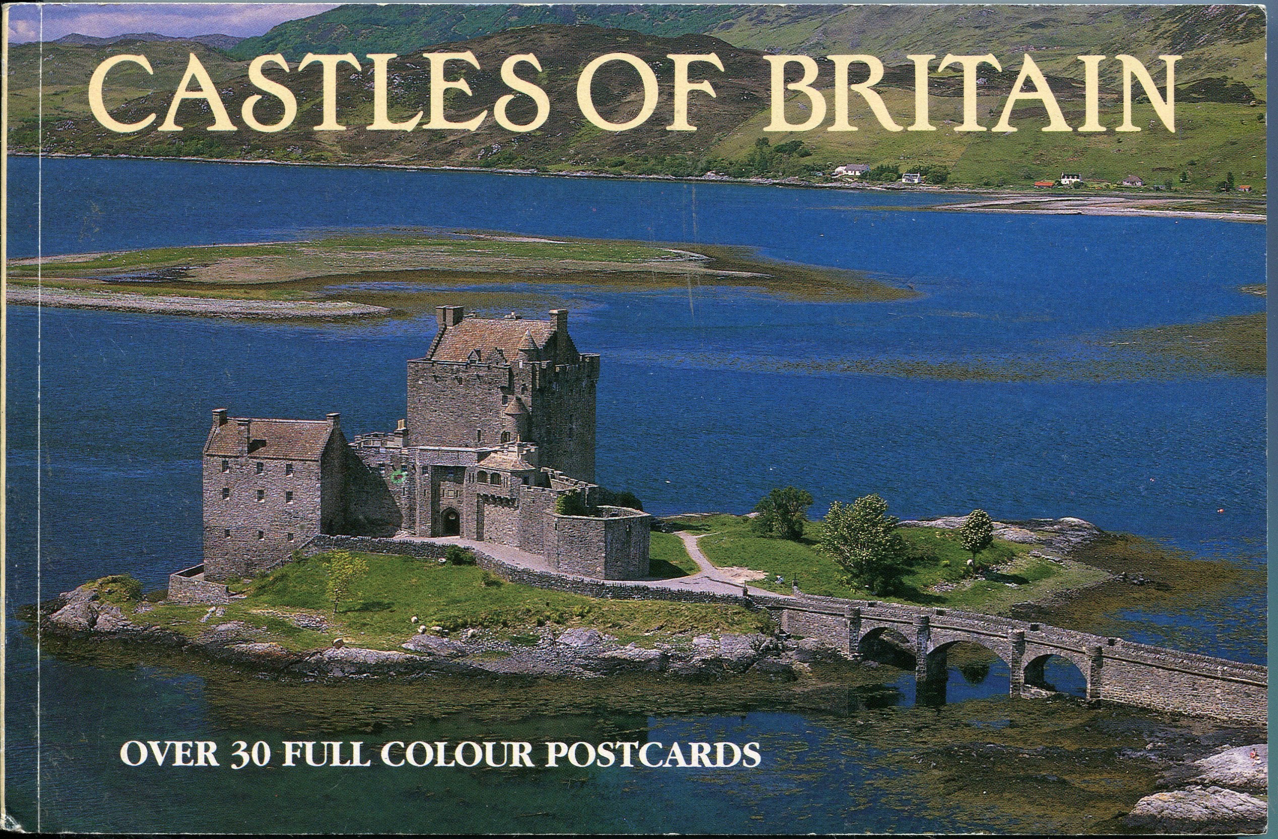 CASTLES OF BRITAIN Books