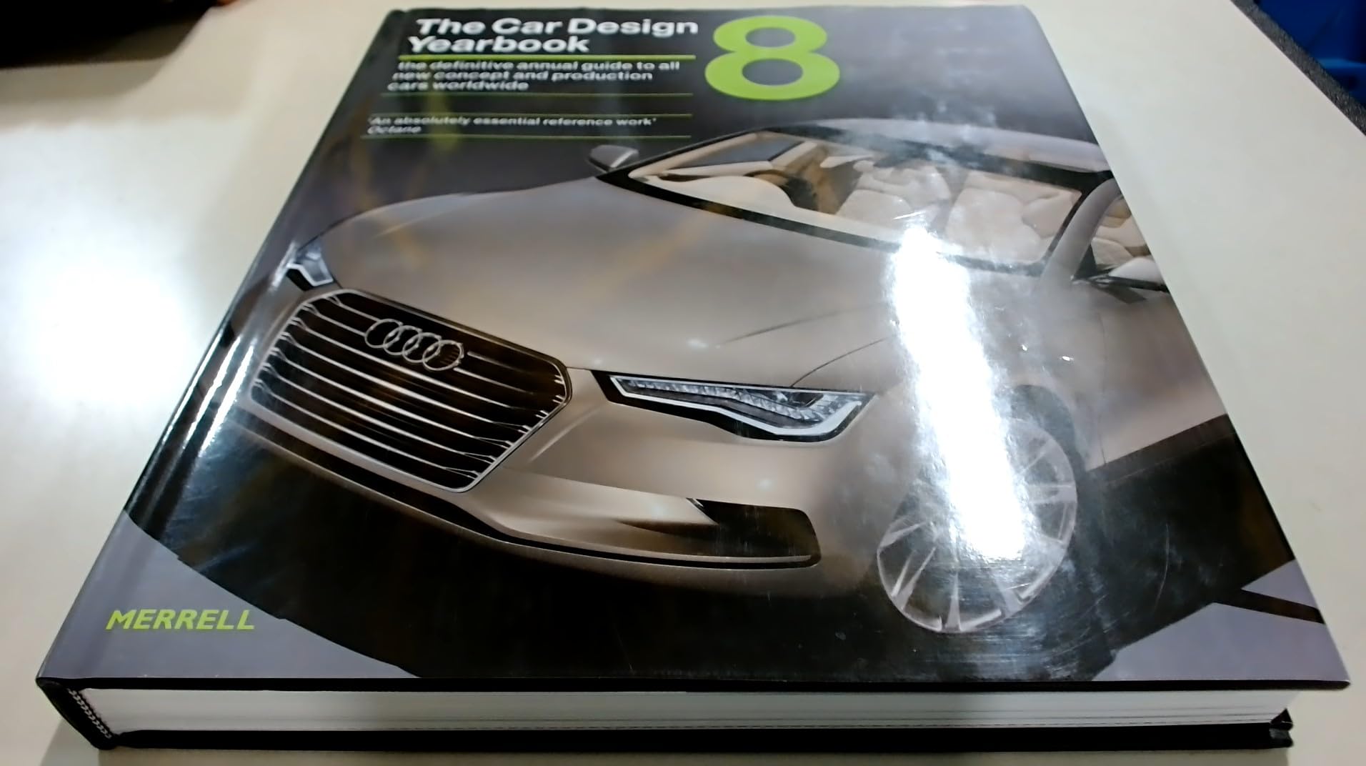 The Car Design Yearbook.Vol.8: The Definitive Annual Guide to All New Concept and Production Cars Worldwide Architecture