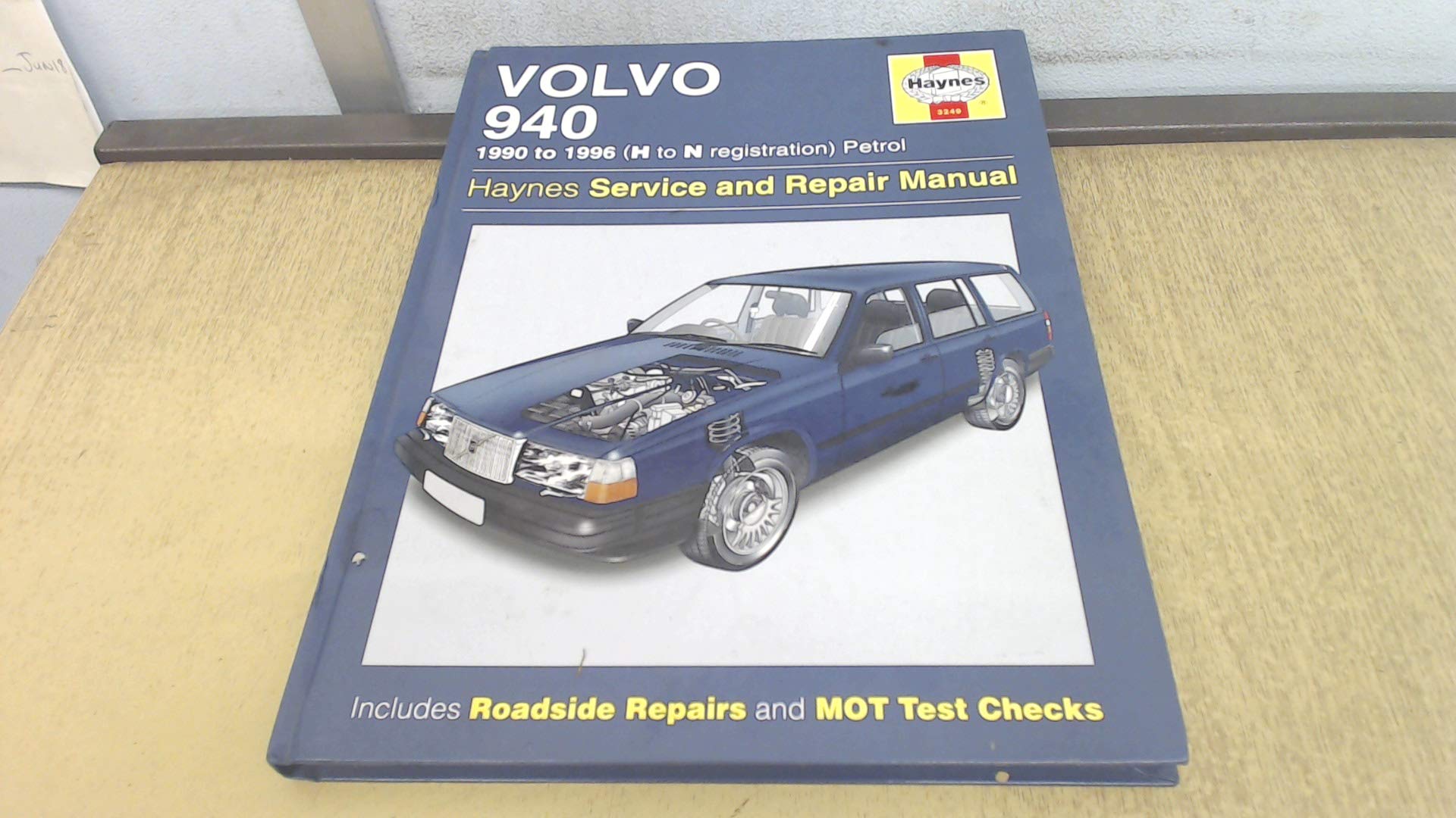 Volvo 940 Service and Repair Manual (Haynes Service and Repair Manuals, Band 3249) Leisure, Home & Garden