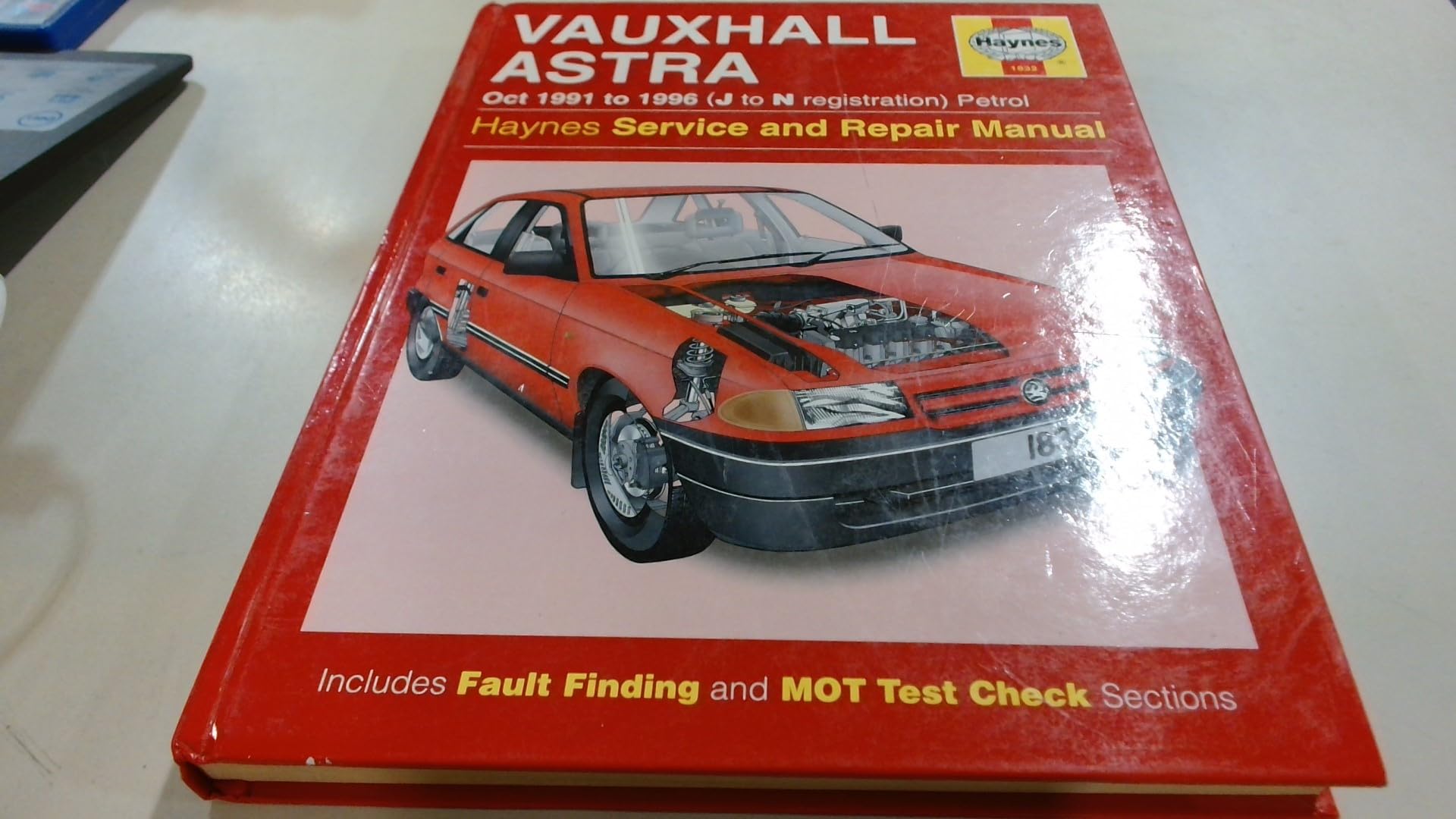 Vauxhall Astra ('91-'96) Petrol Service and Repair Manual (Haynes Service and Repair Manuals) Leisure, Home & Garden