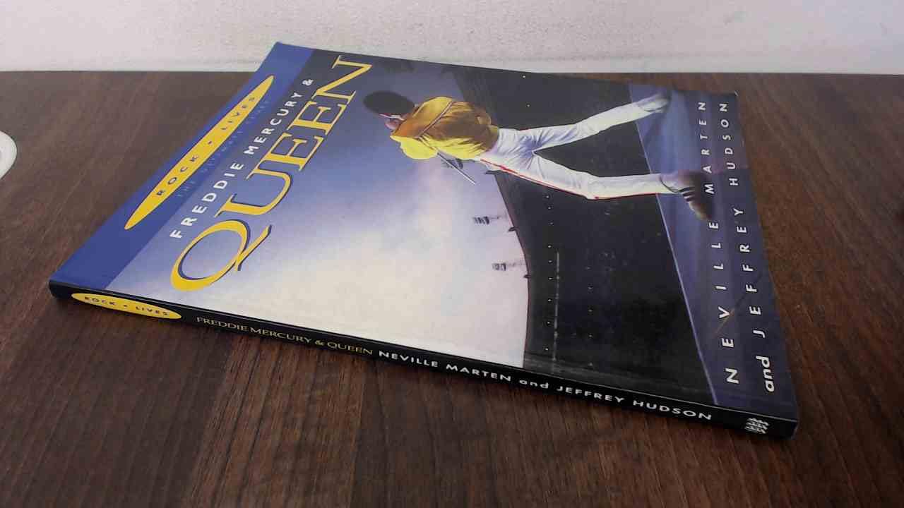 Freddie Mercury and "Queen" (Rock Lives: The Ultimate Story S.) Arts & Music