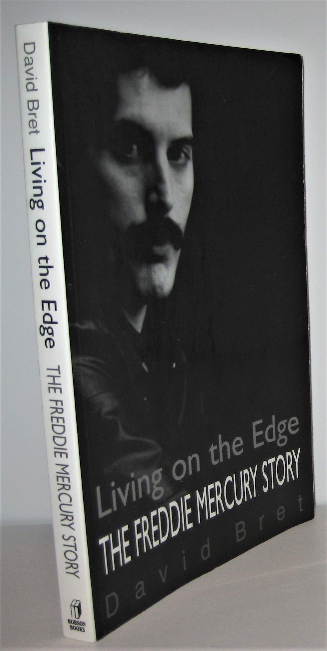 The Freddy Mercury Story: Living on the Edge Pop culture