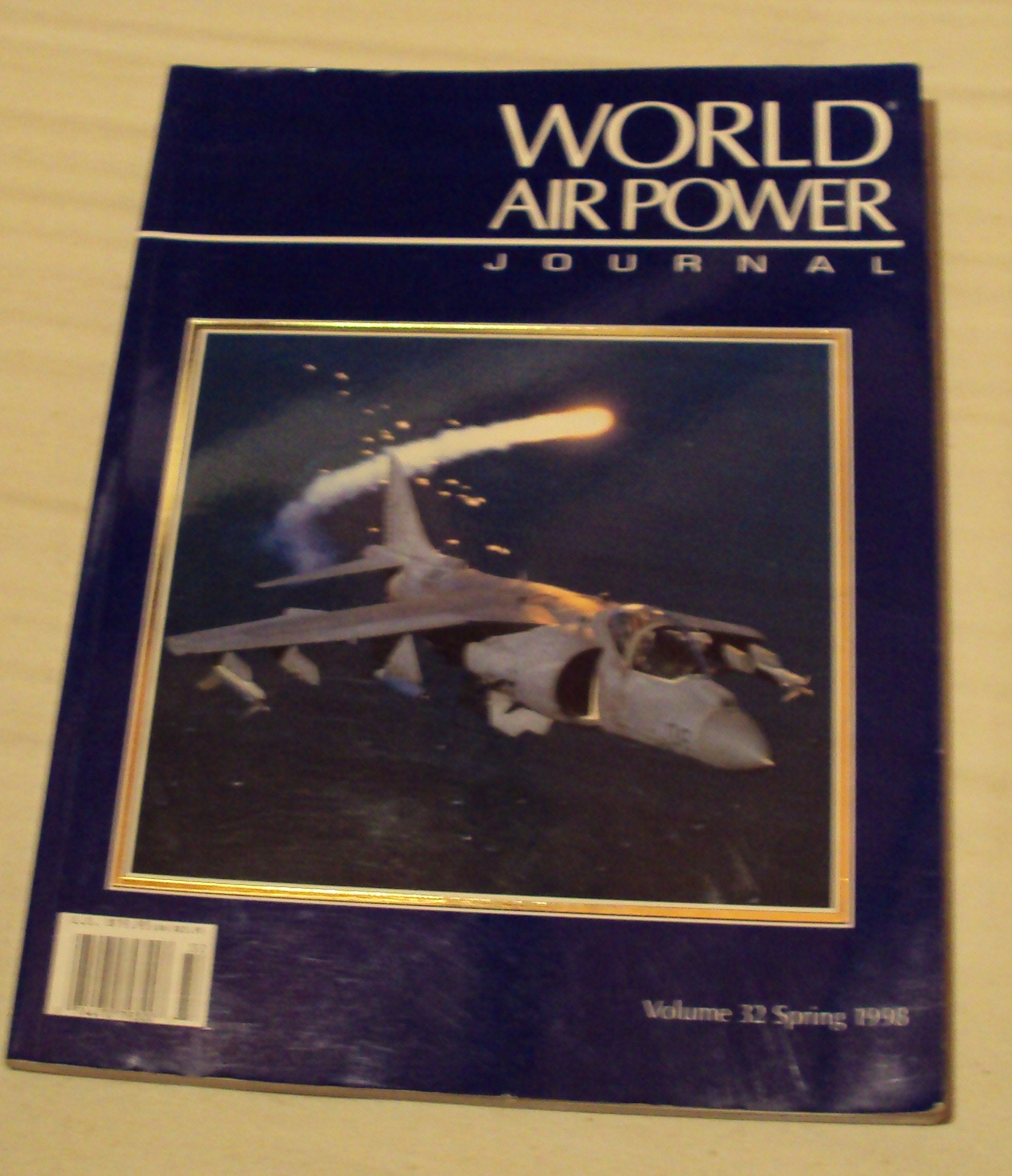 World Air Power Journal: Vol 32 Social Sciences