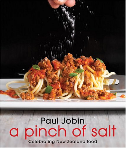 A Pinch of Salt: Celebrating New Zealand Food (Celebrity Chef, Band 2) Leisure, Home & Garden