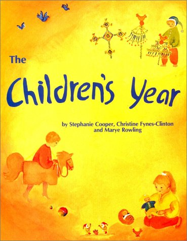 The Children's Year: Crafts and Clothes for Children to Make (Lifeways S.) Hobbies & Crafts